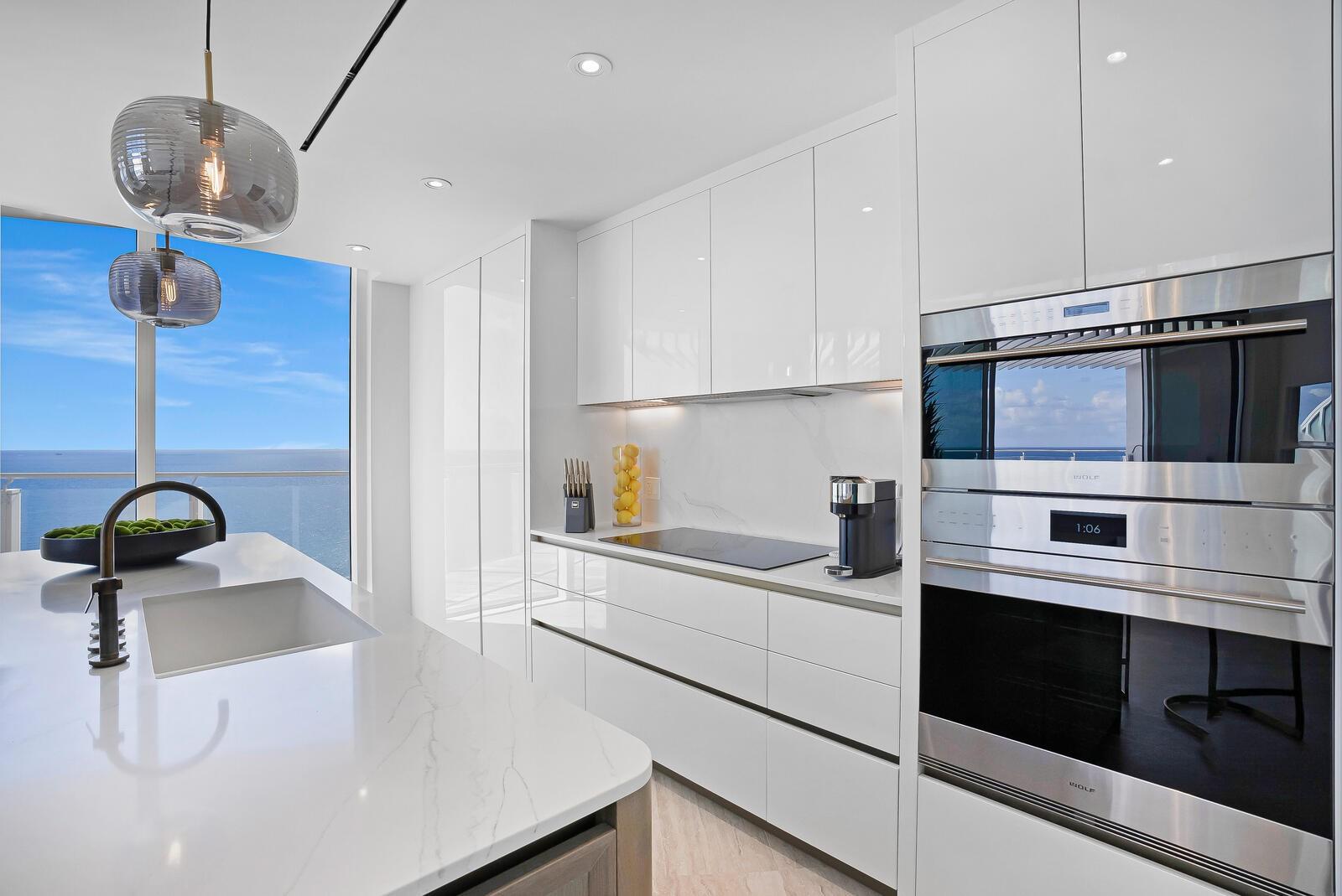 525 Fort Lauderdale Beach Boulevard 1701, Fort Lauderdale, FL 33304