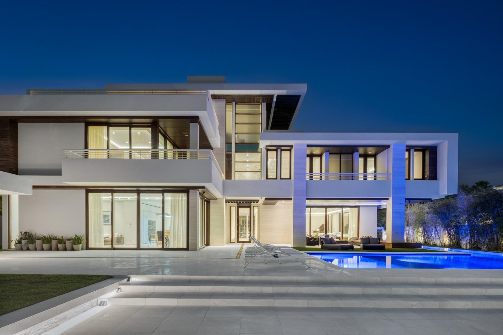 10 Pelican Drive, Fort Lauderdale, FL 33301