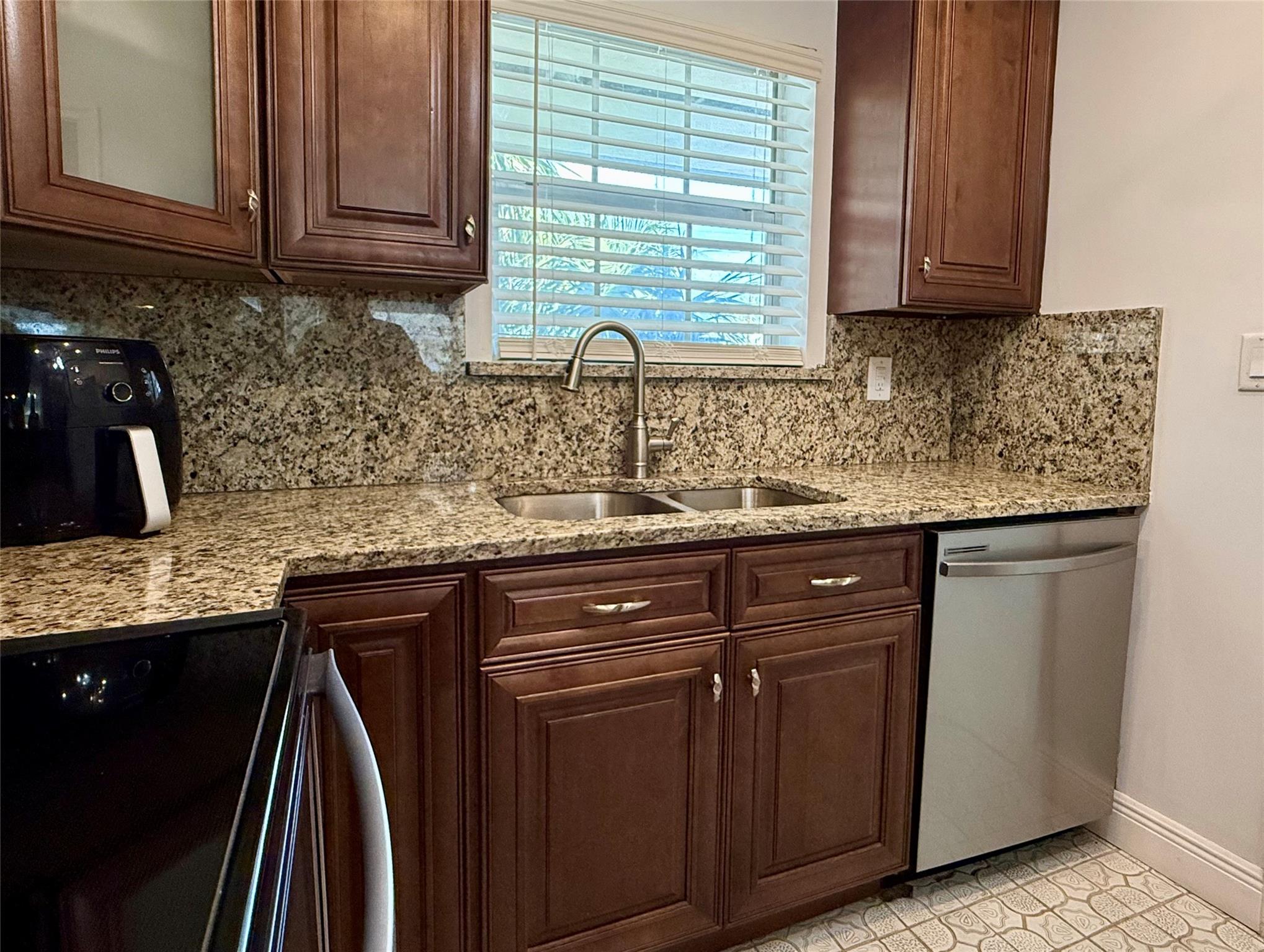 Photo for 2130 NE 36th Street, 66, Lighthouse Point, FL 33064 - Listing #FX-10483863 2130 NE 36th Street, 66, Lighthouse Point, FL 33064