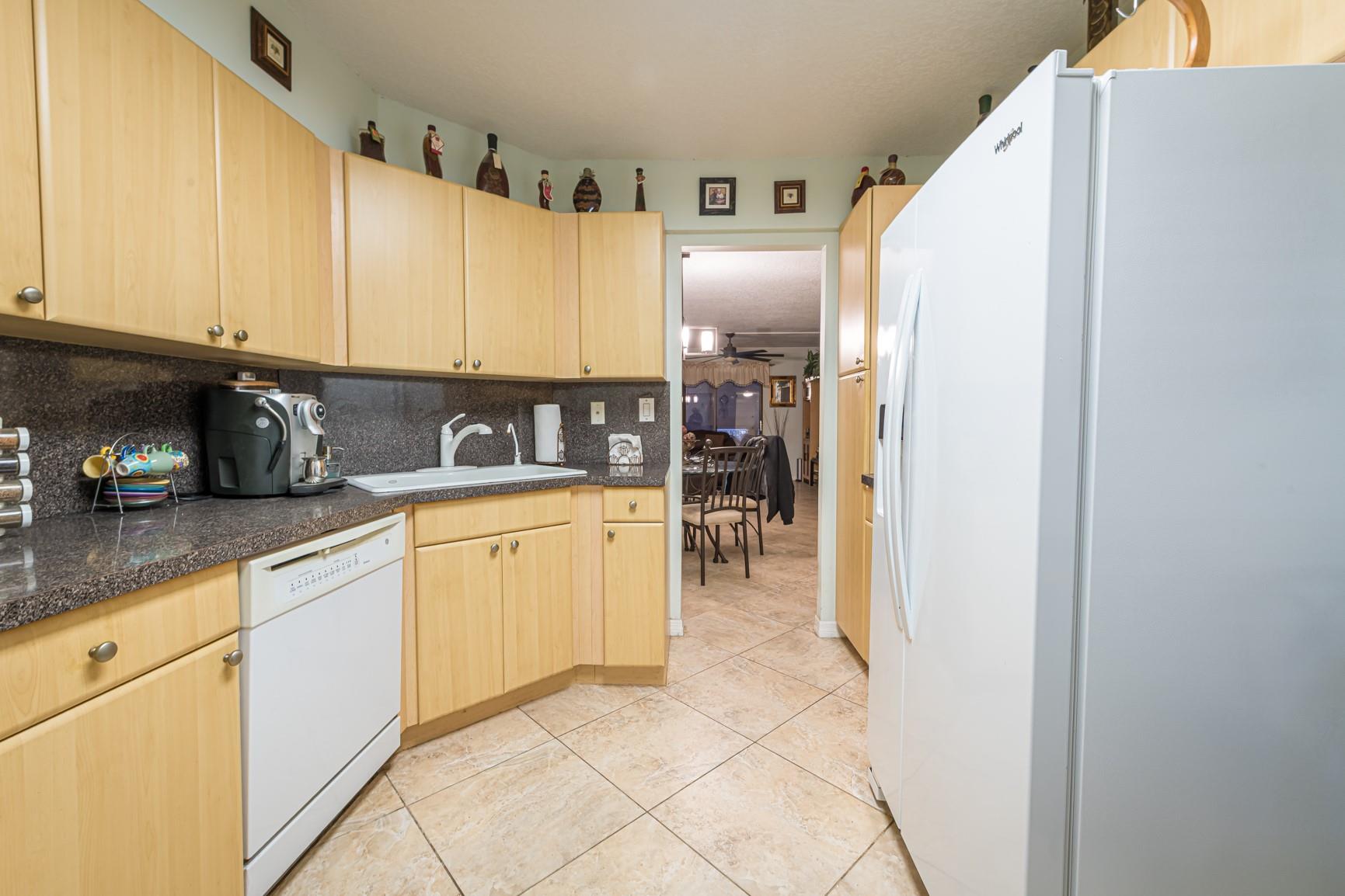 3575 Broken Woods Drive 303, Coral Springs, FL 33065