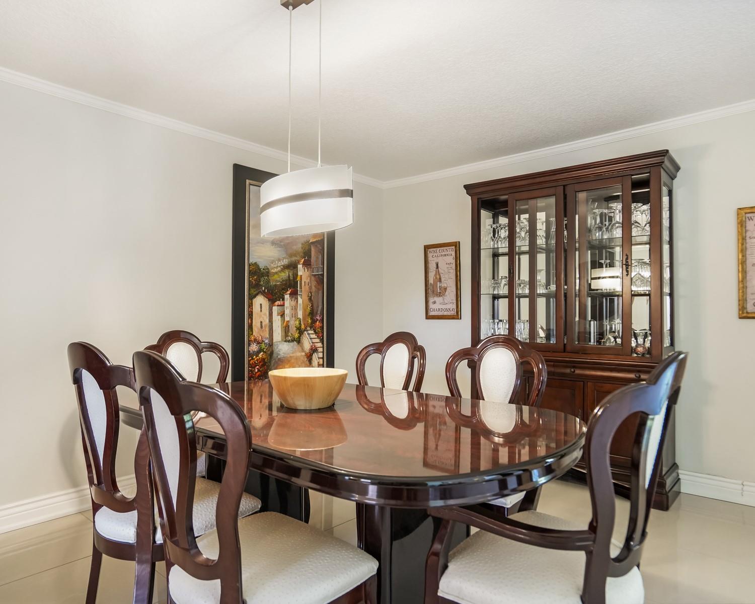 906 NW 83rd Drive, Coral Springs, FL 33071