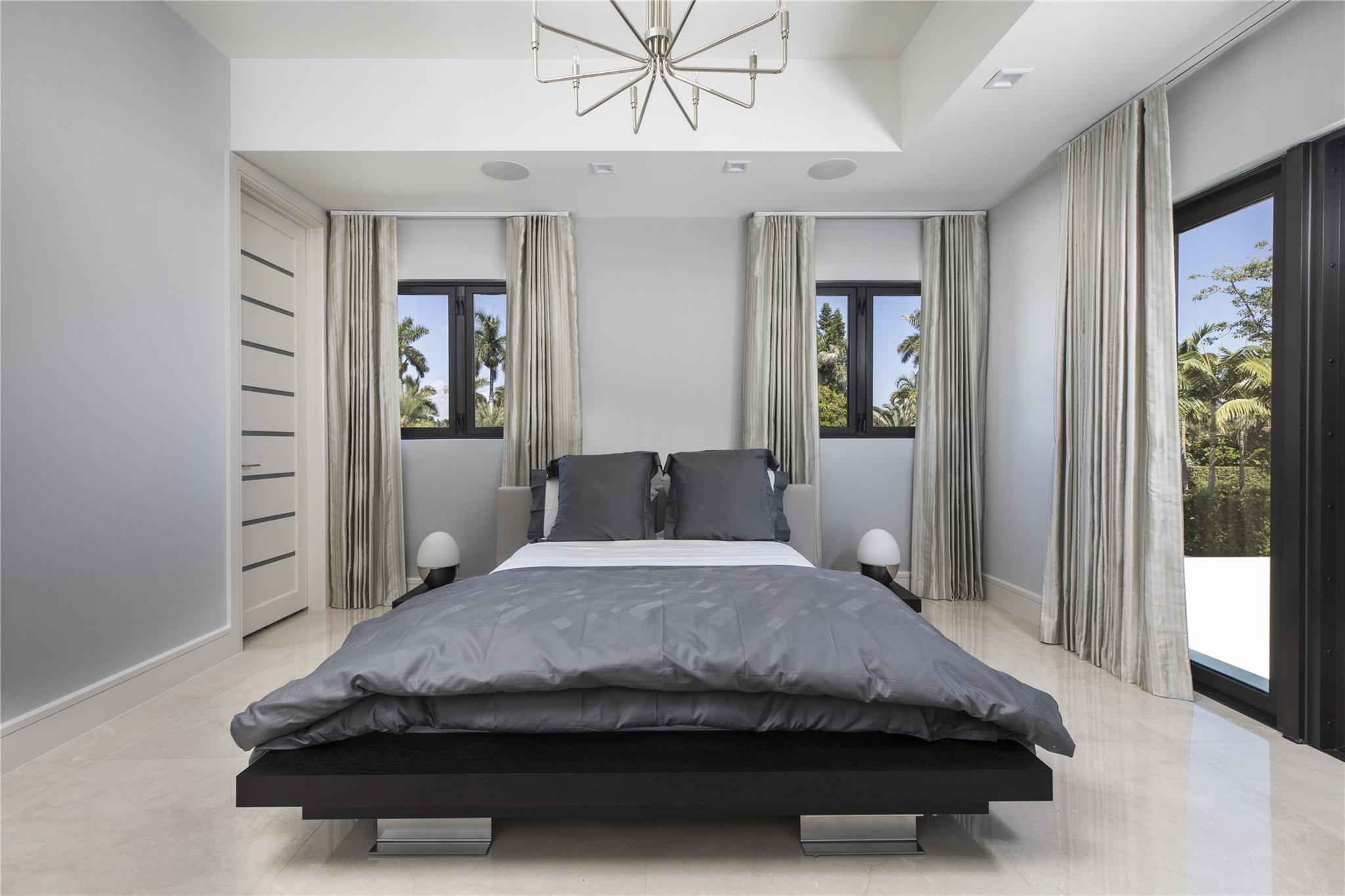 529 Bontona Avenue, Fort Lauderdale, FL 33301