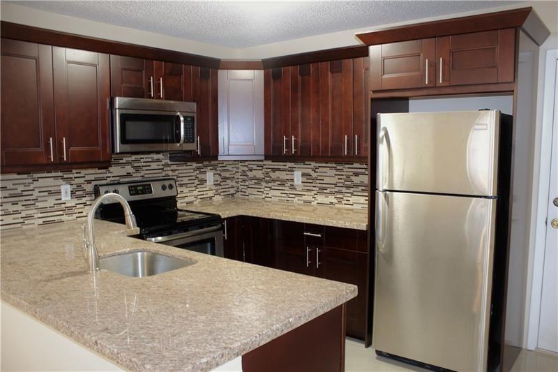 11759 SW 1 Street, Coral Springs, FL 33071