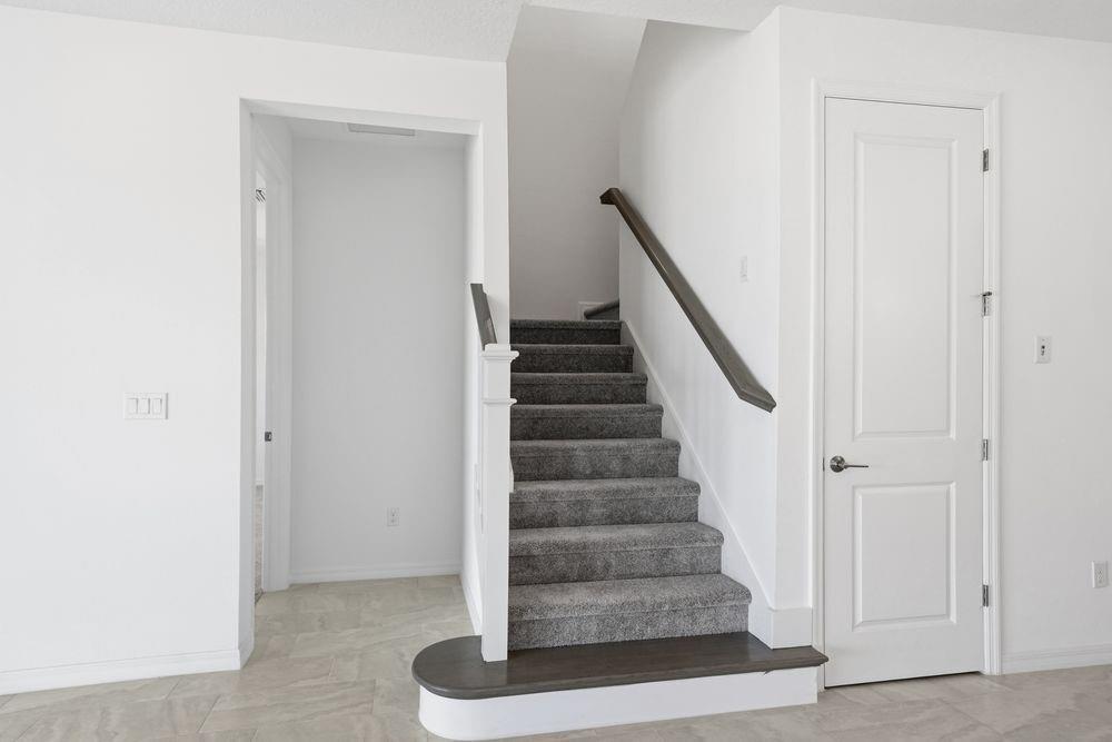 532 SE Ranch Oak Circle ~ Ready Now