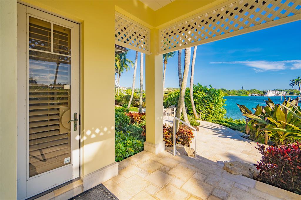 2900 NE 31st Avenue, Lighthouse Point, FL 33064