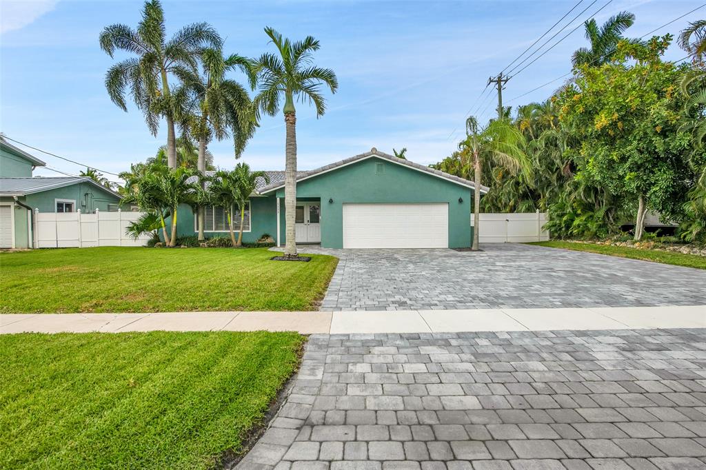 Photo for 5880 SW 19th Street, Plantation, FL 33317 - Listing #FX-10436185 5880 SW 19th Street, Plantation, FL 33317