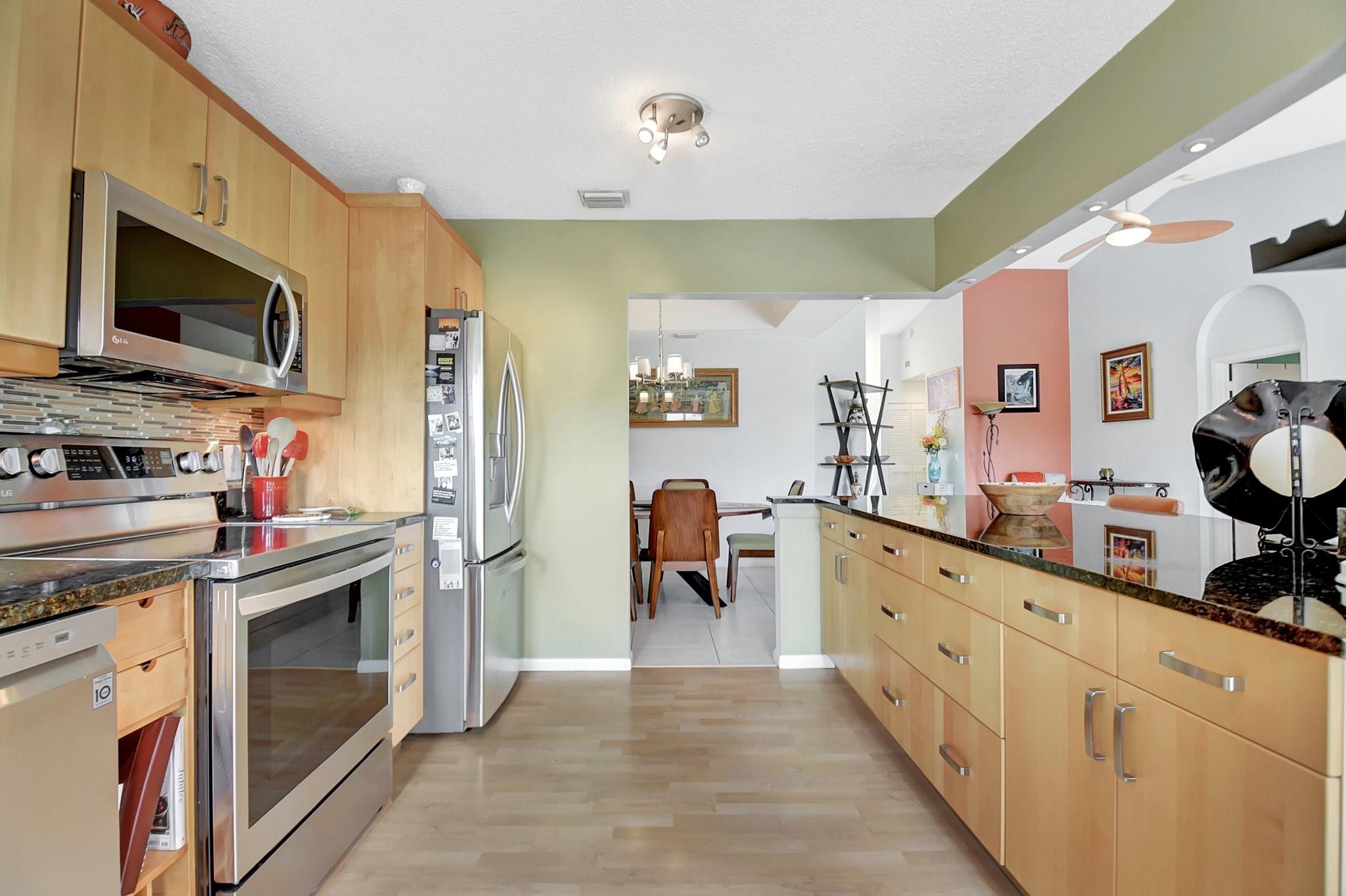 Photo for 9761 Nickels Boulevard, 306, Boynton Beach, FL 33436 - Listing #FX-10499590 9761 Nickels Boulevard, 306, Boynton Beach, FL 33436