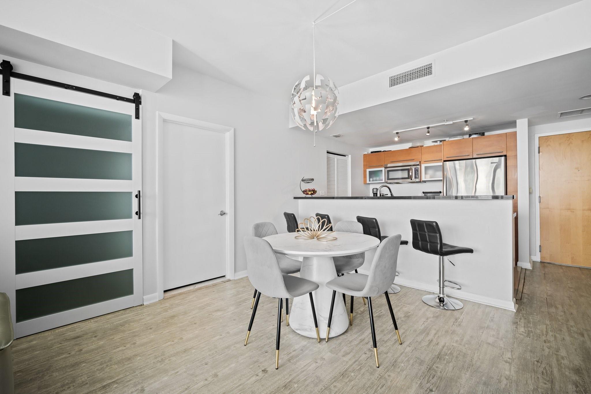 Photo for 244 Biscayne Boulevard, 2210, Miami, FL 33132 - Listing #FX-10509916 244 Biscayne Boulevard, 2210, Miami, FL 33132