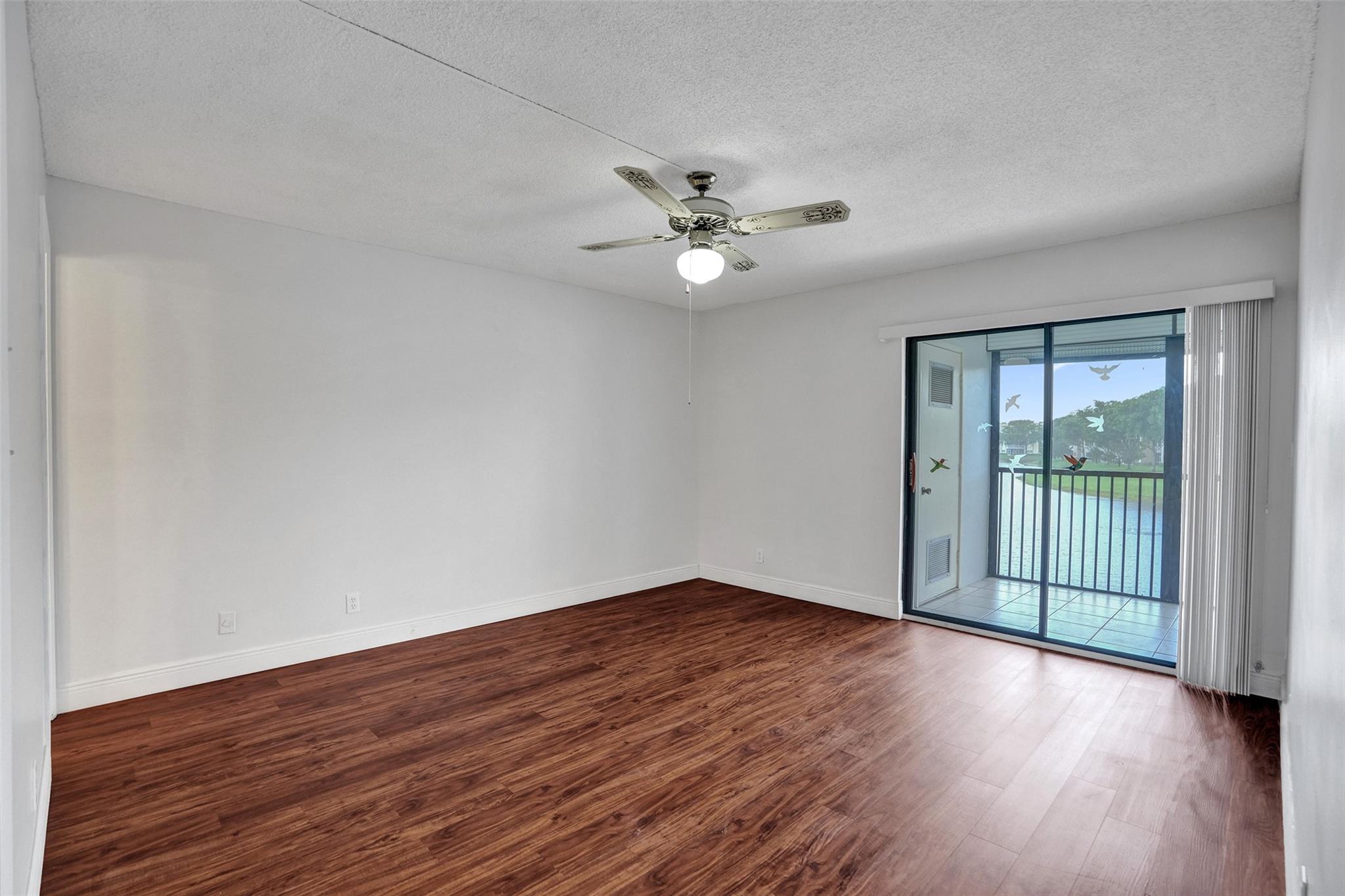 Photo for 7432 Ashmont Circle, 208, Tamarac, FL 33321 - Listing #FX-10525865 7432 Ashmont Circle, 208, Tamarac, FL 33321