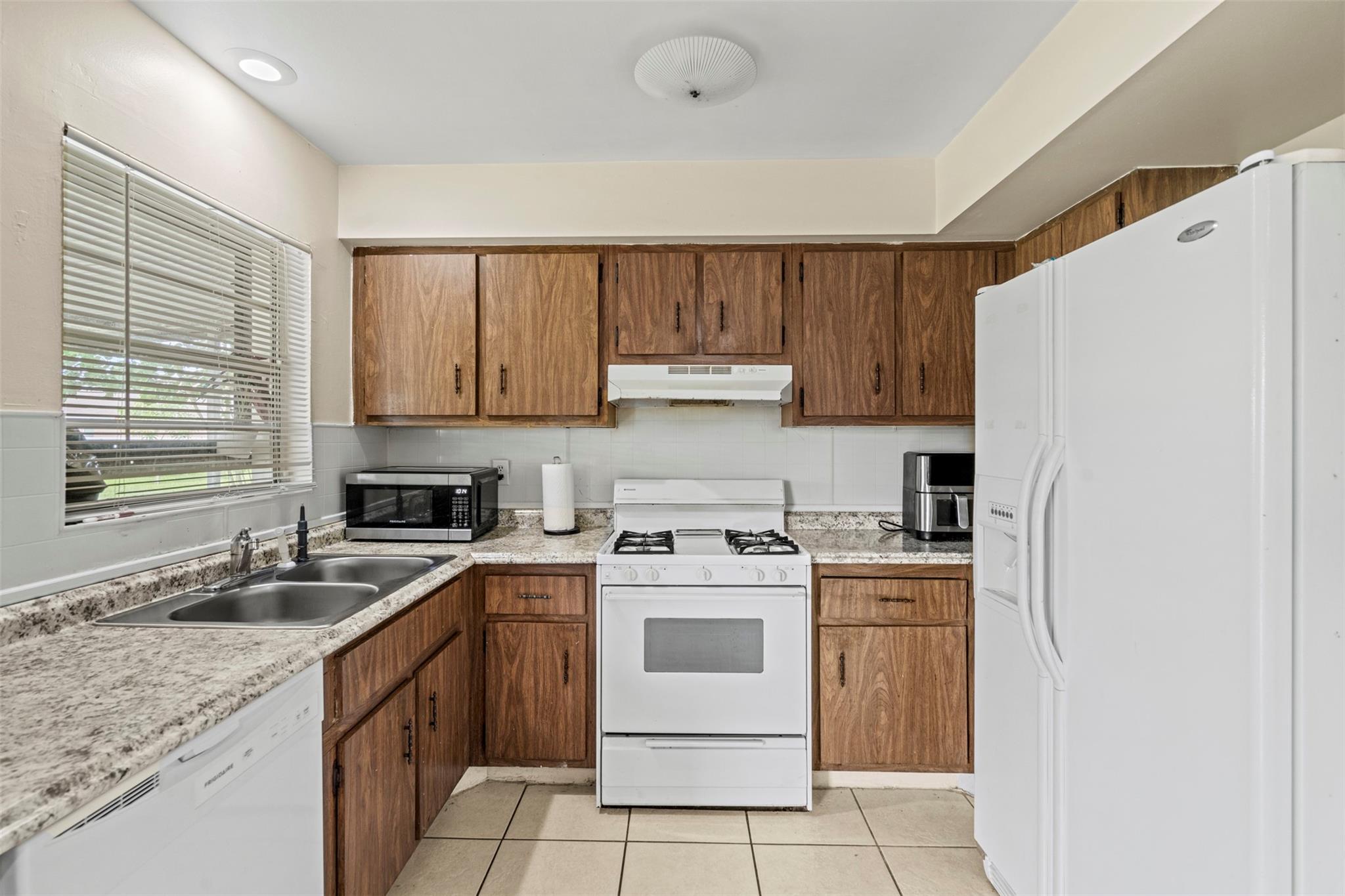 Photo for 622 NW Billiar Avenue, Port Saint Lucie, FL 34983 - Listing #FX-10515325 622 NW Billiar Avenue, Port Saint Lucie, FL 34983
