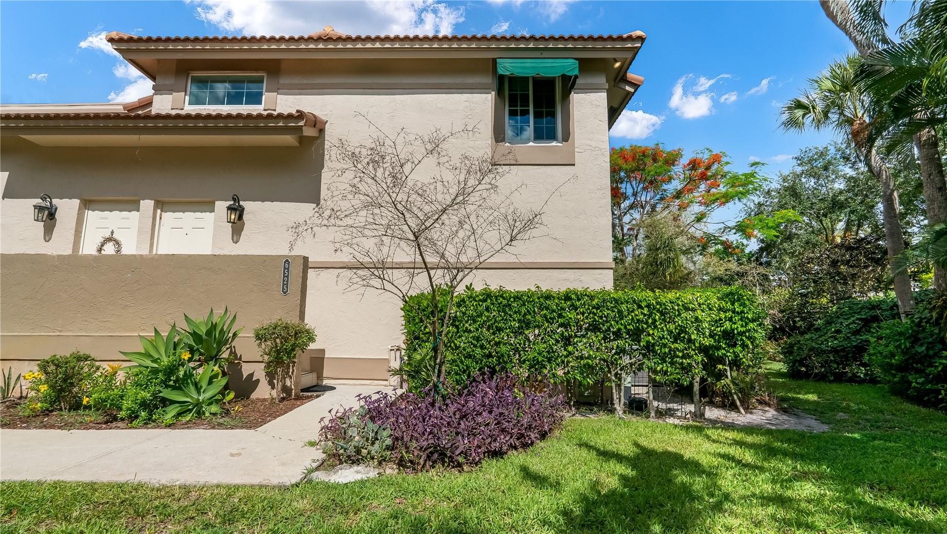 6525 Via Regina 0100, Boca Raton, FL 33433