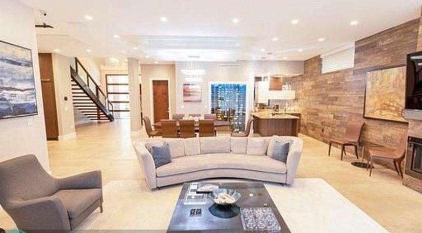 615 Royal Plaza Drive, Fort Lauderdale, FL 33301