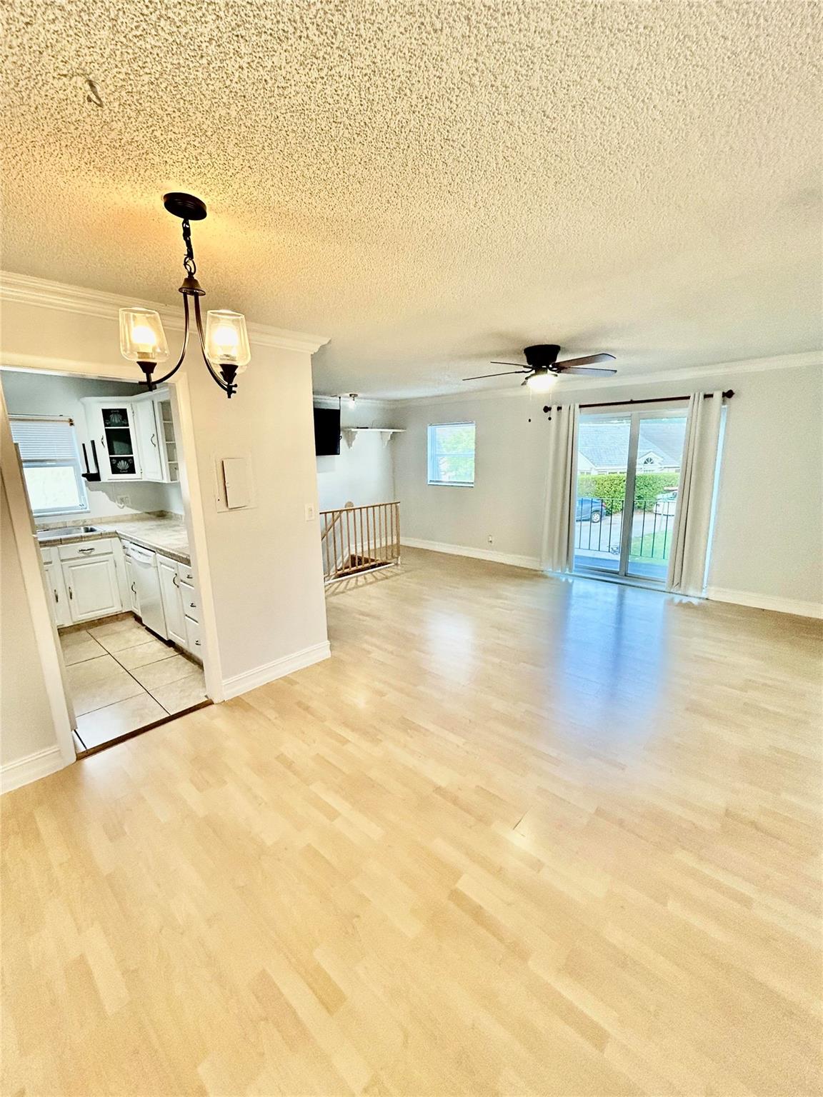 2966 NW 89th Terrace 15-4, Coral Springs, FL 33065