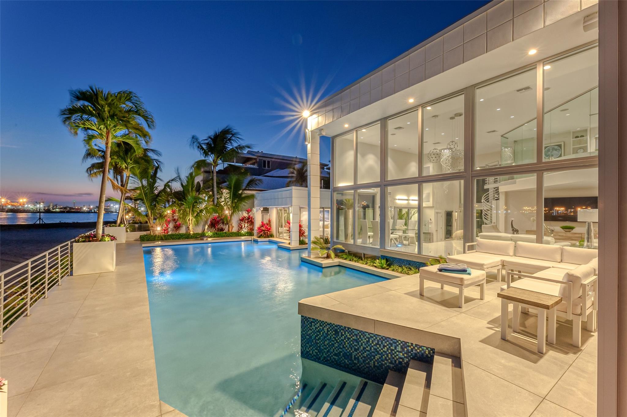 2200 Inlet Drive, Fort Lauderdale, FL 33316