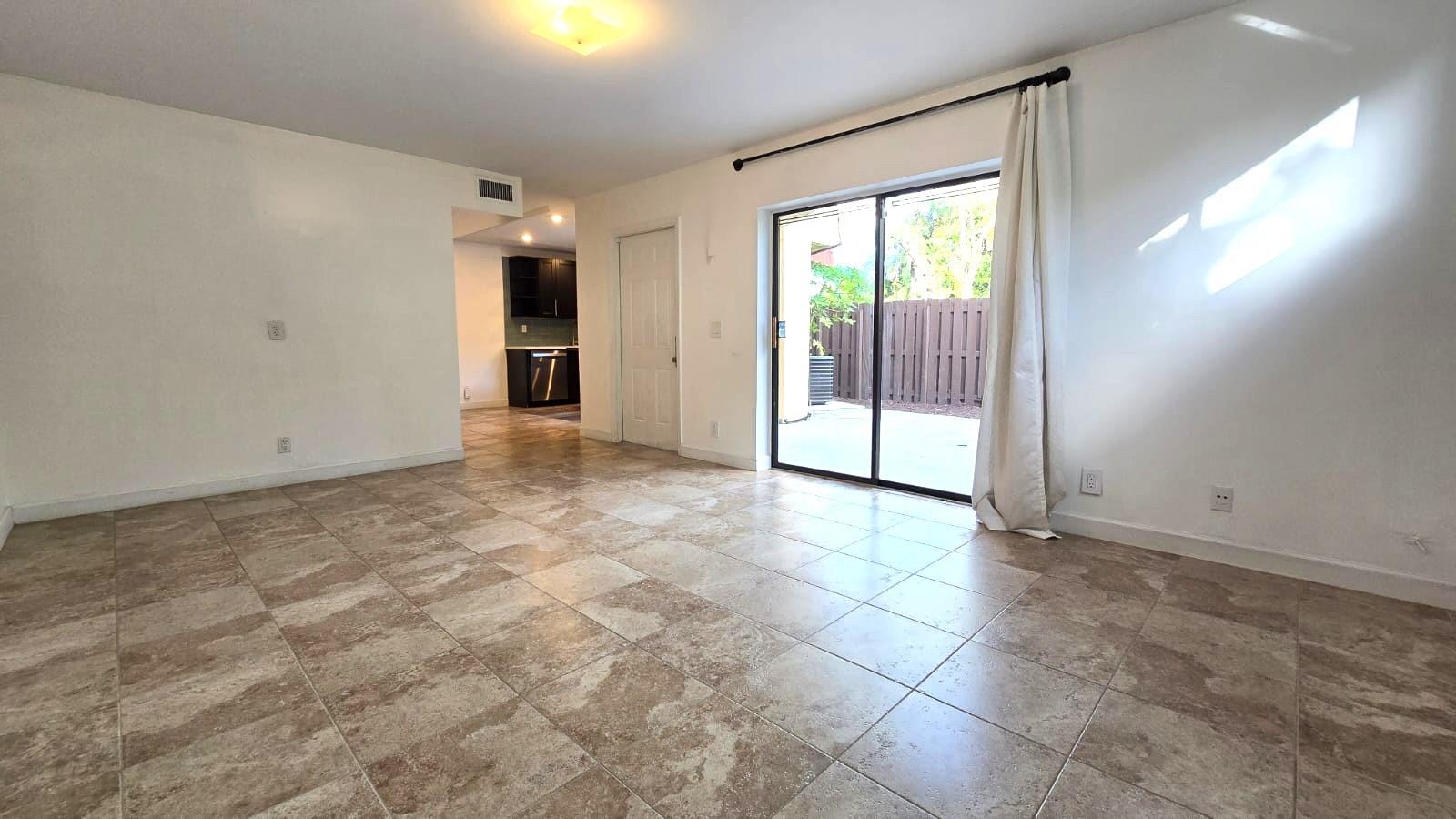 23048 Oxford Place, Boca Raton, FL 33433