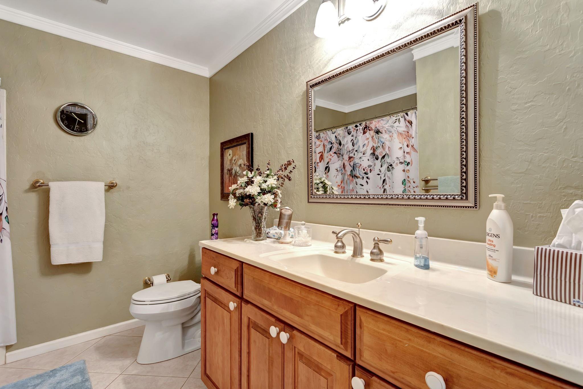 10072 Ramblewood Drive, Coral Springs, FL 33071