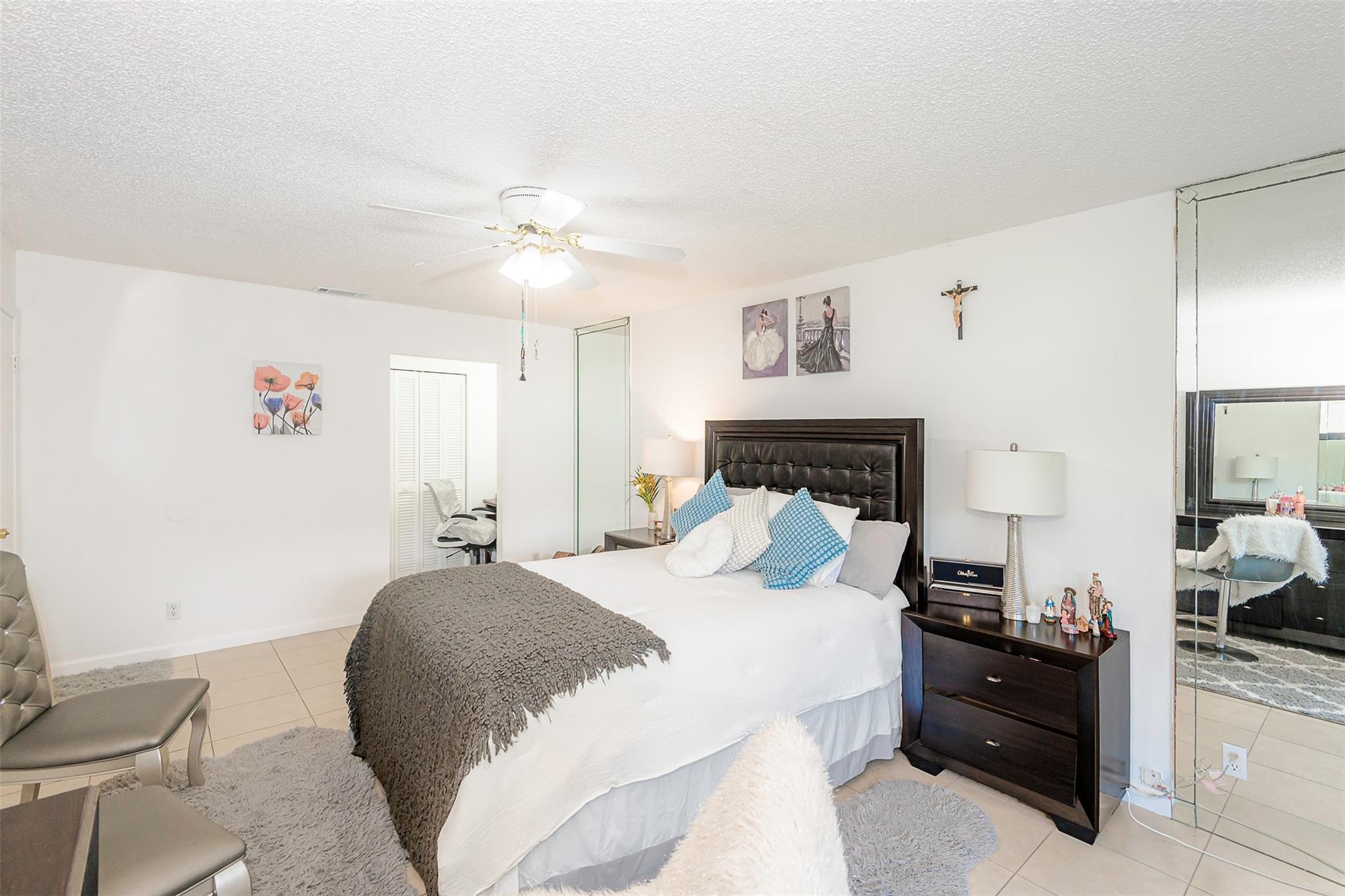 4123 NW 88th Avenue 206, Coral Springs, FL 33065