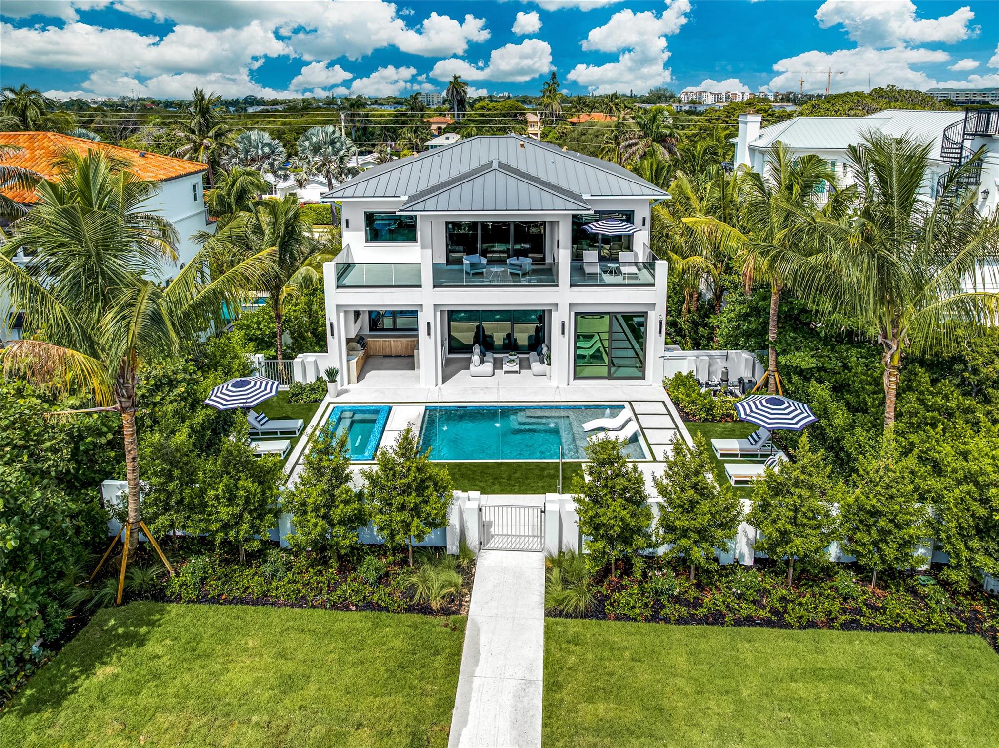 6107 N Ocean Boulevard, Ocean Ridge, FL 33435