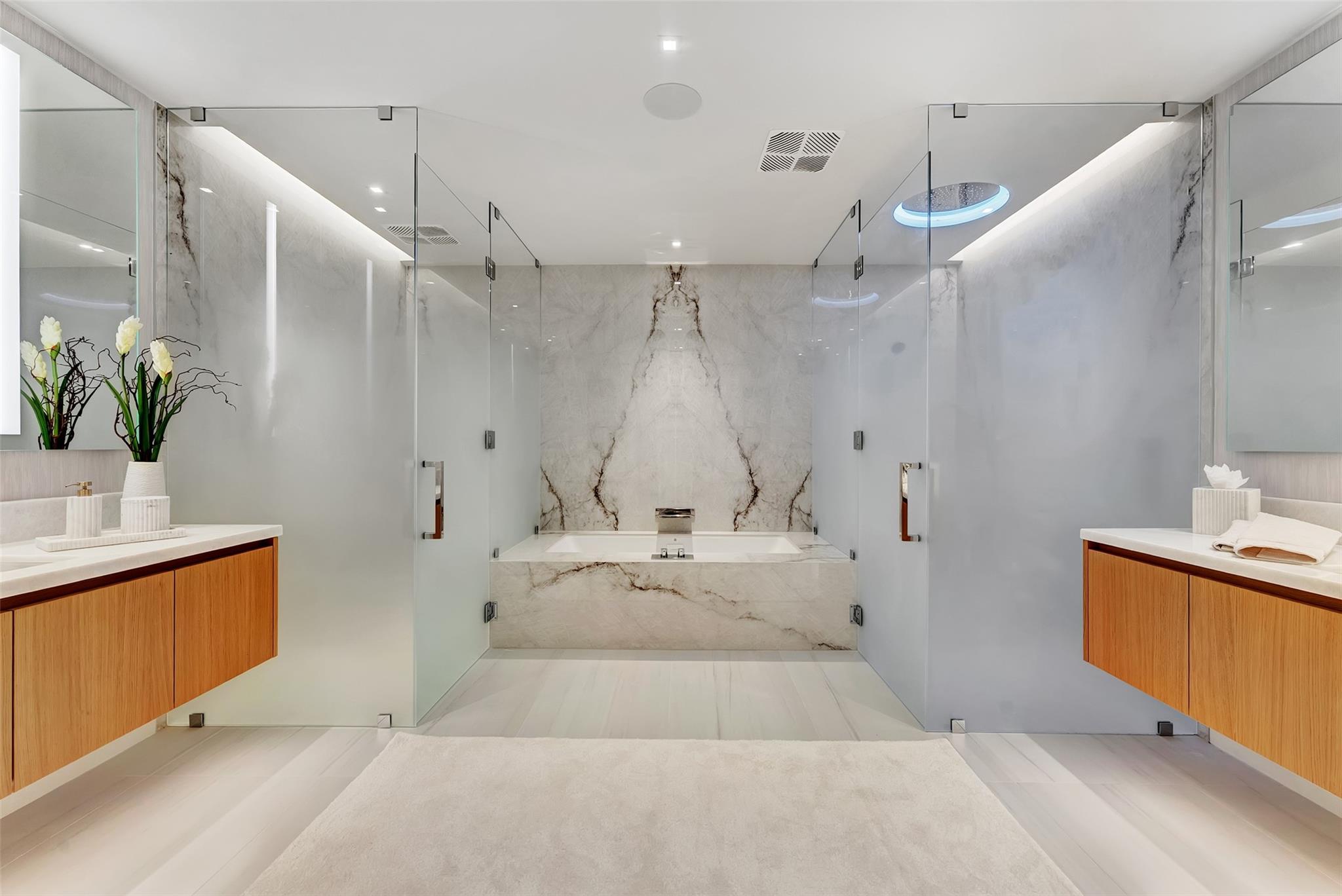 2241 SE 17th Street PH2, Fort Lauderdale, FL 33316