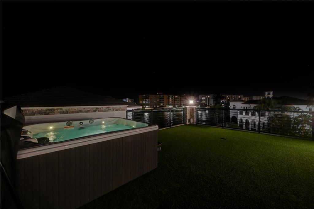 2900 NE 8 Avenue, Boca Raton, FL 33431