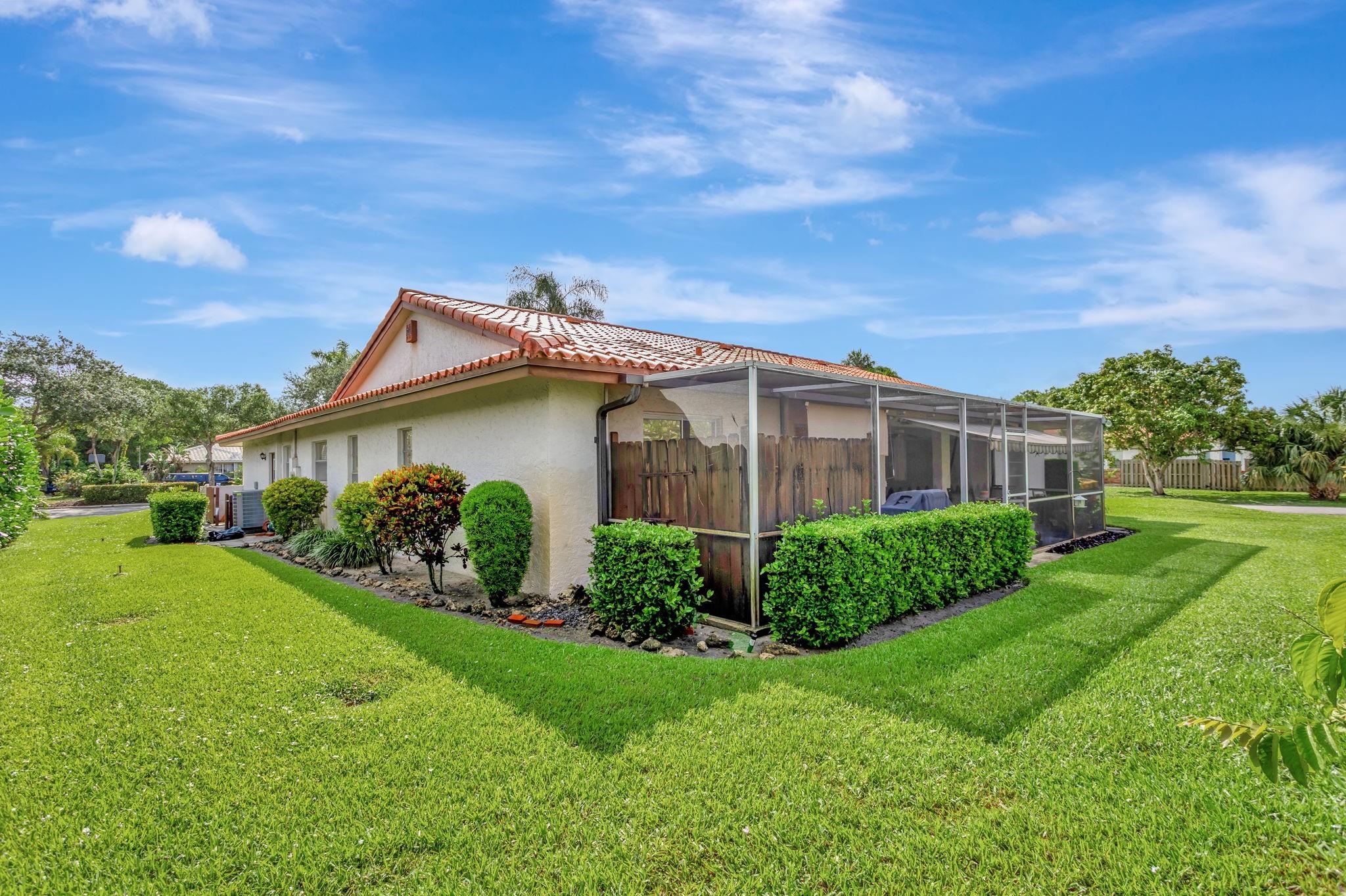 10072 Ramblewood Drive, Coral Springs, FL 33071