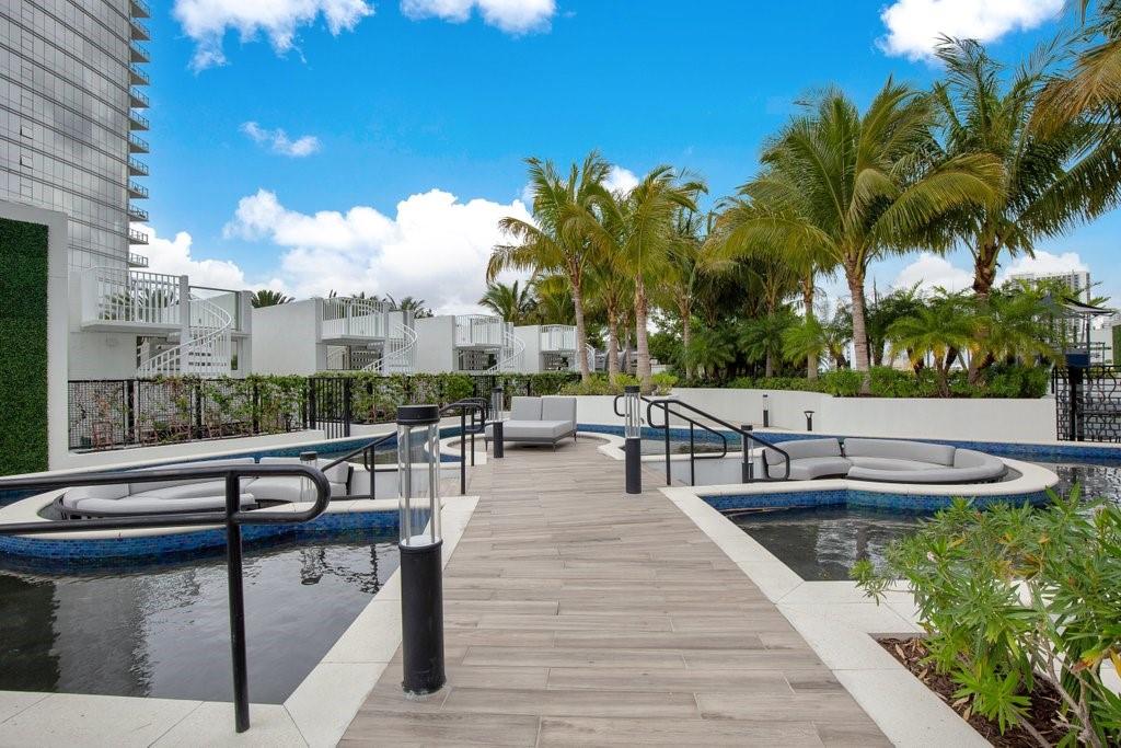 851 NE 1st Avenue 2202, Miami, FL 33132