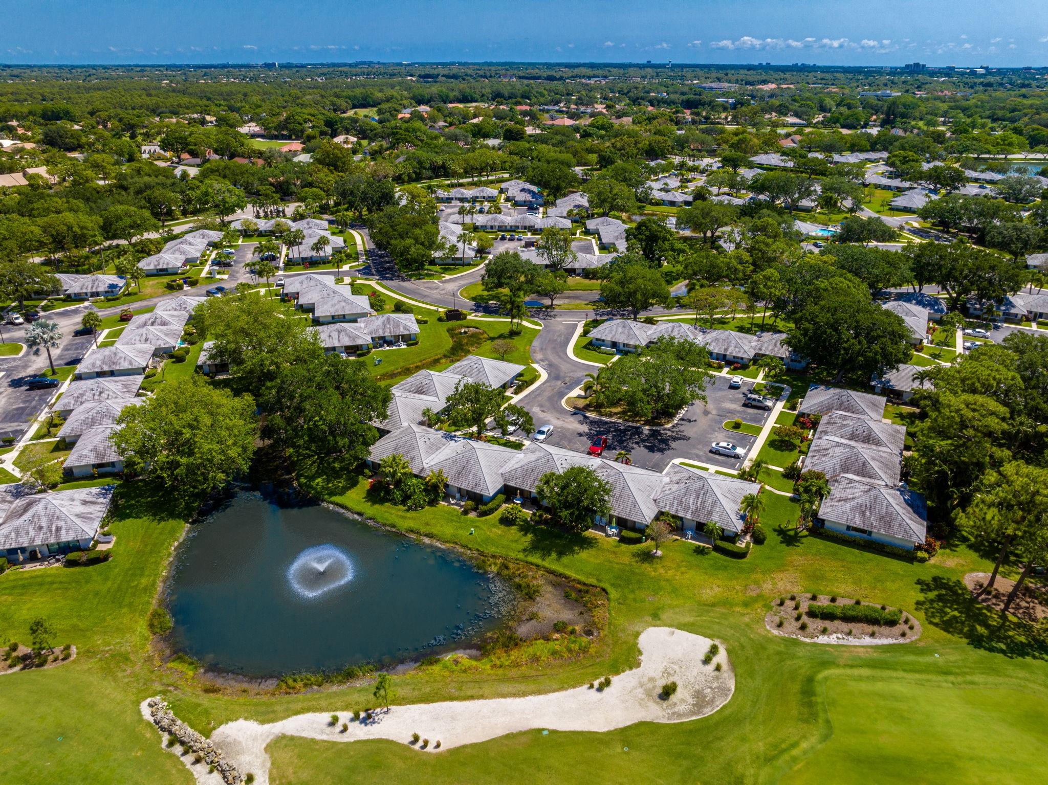 Photo for 616 Club Drive, 616, Palm Beach Gardens, FL 33418 - Listing #FX-10502346 616 Club Drive, 616, Palm Beach Gardens, FL 33418