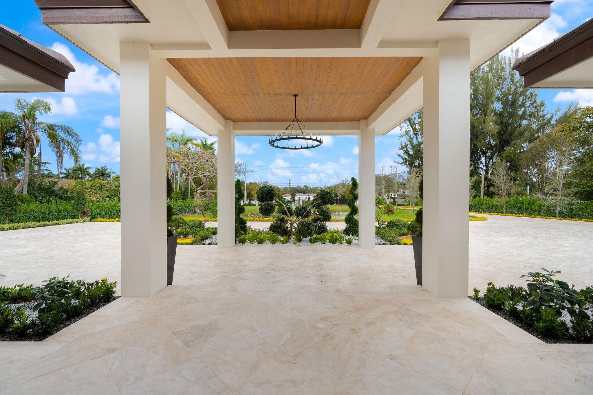 13110 Mustang Trail, Southwest Ranches, FL 33330