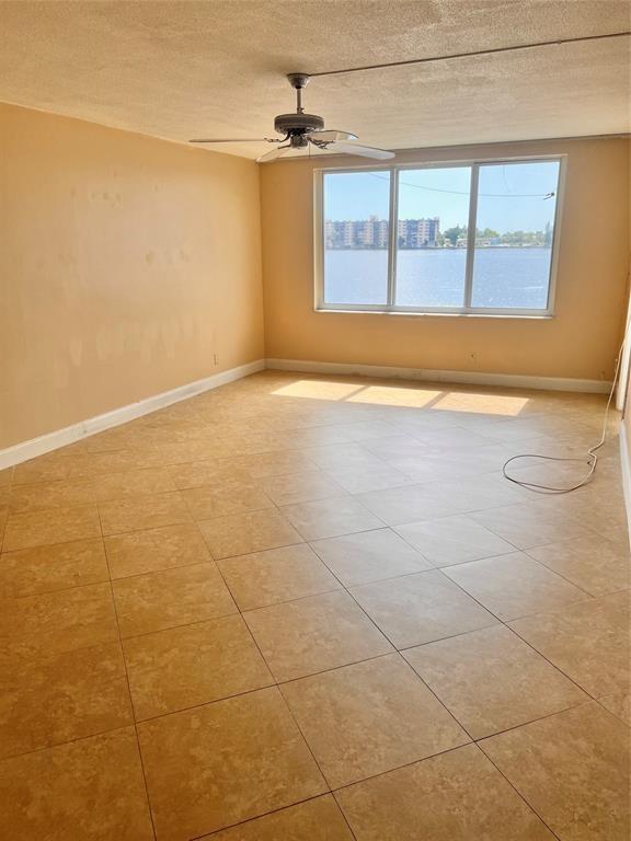 Photo for 1000 NE 191st Street, 25, Miami, FL 33179 - Listing #FX-10479626 1000 NE 191st Street, 25, Miami, FL 33179