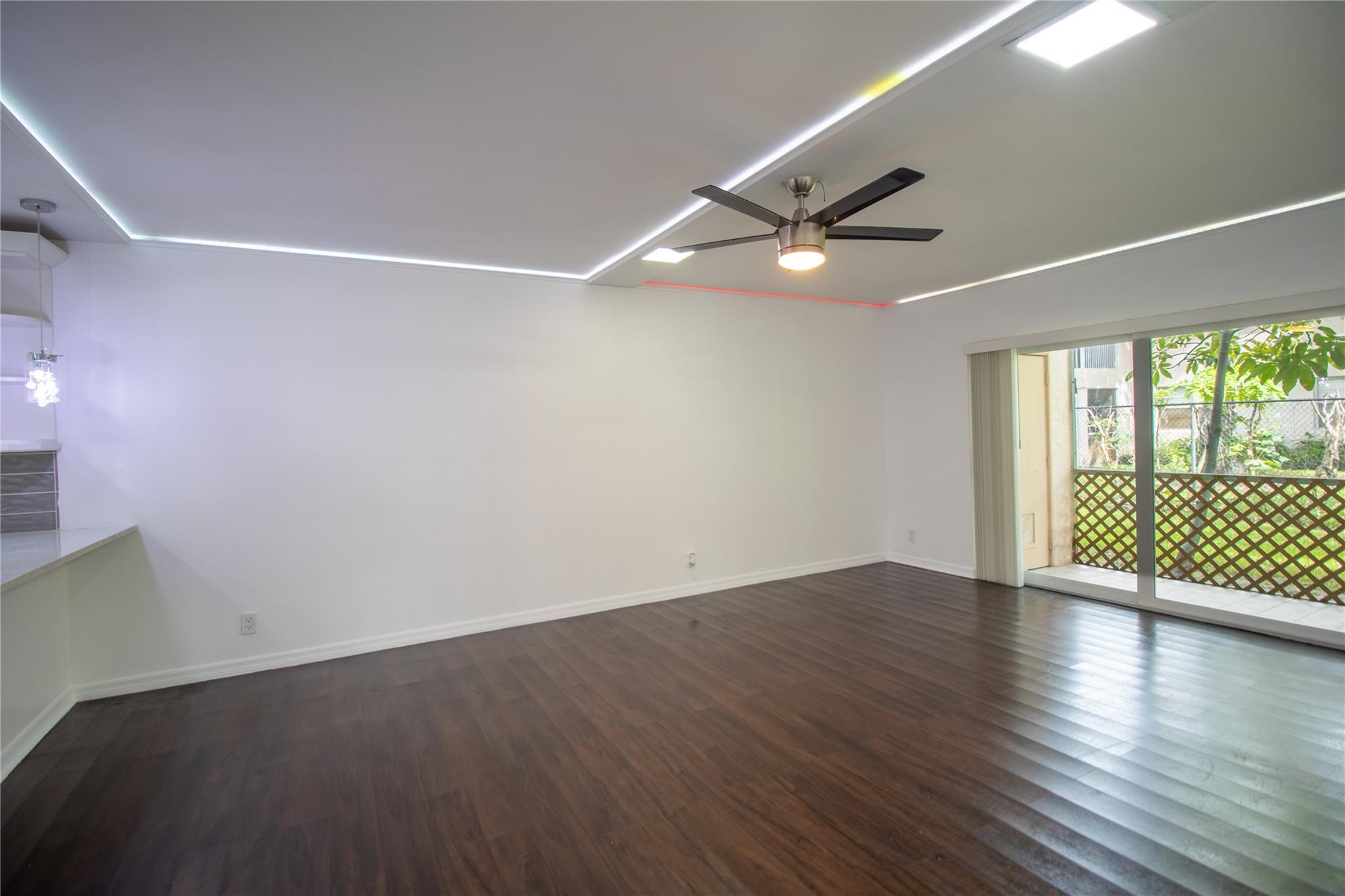 8401 Royal Palm Boulevard 8401, Coral Springs, FL 33065