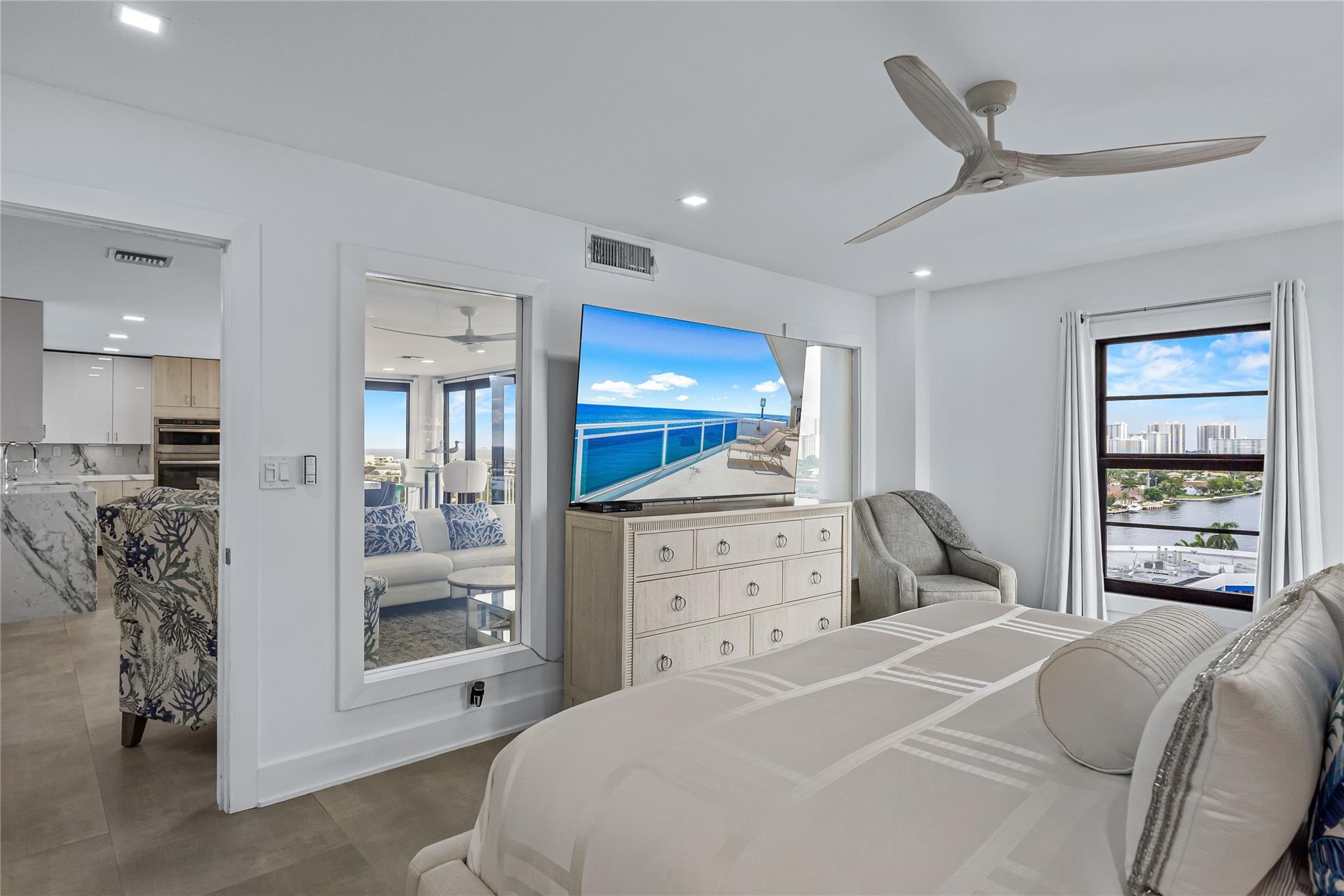 Photo for 3100 NE 48th Street, PH18, Fort Lauderdale, FL 33308 - Listing #FX-10525247 3100 NE 48th Street, PH18, Fort Lauderdale, FL 33308