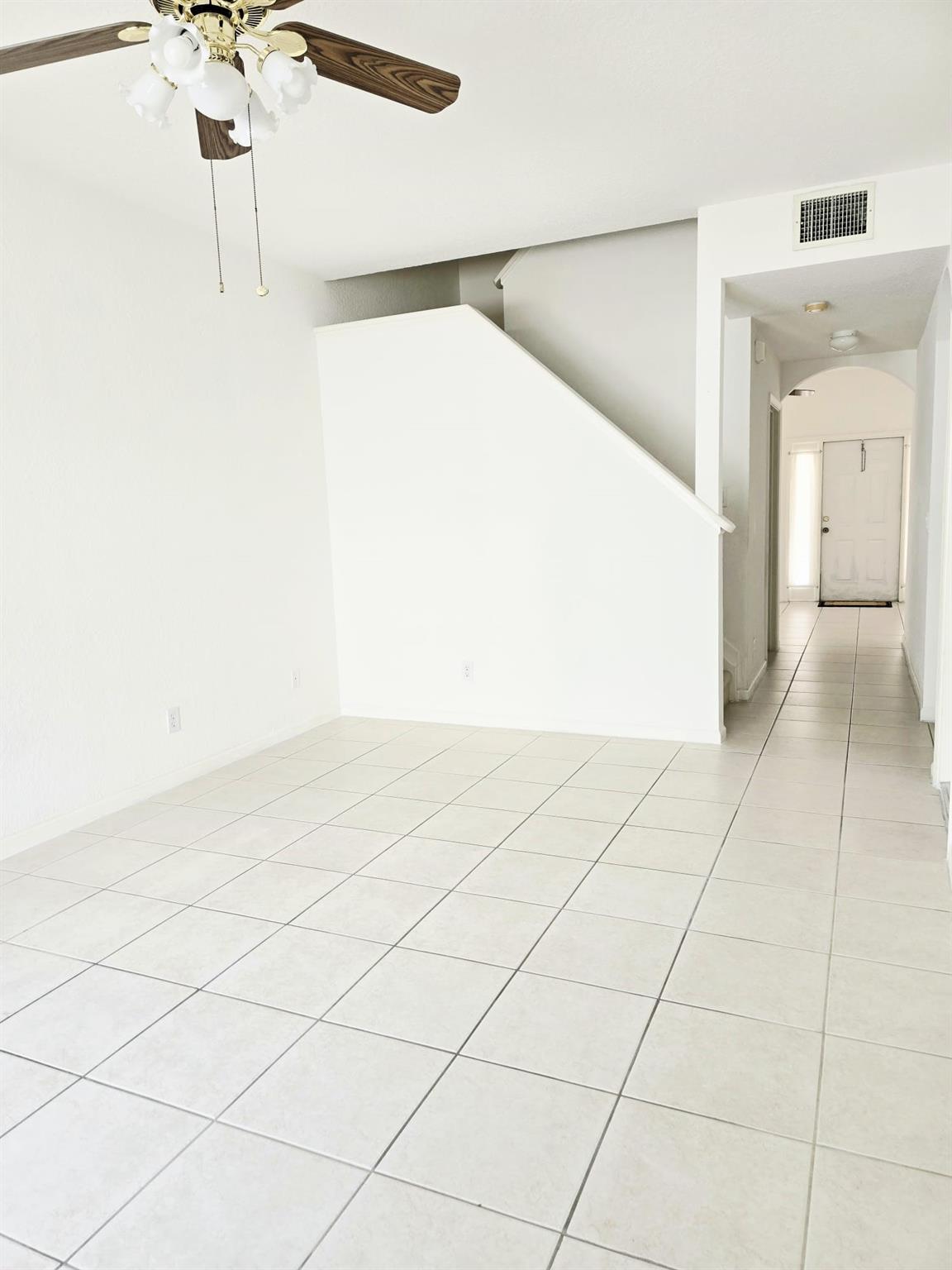 10589 NW 56th Place, Coral Springs, FL 33076