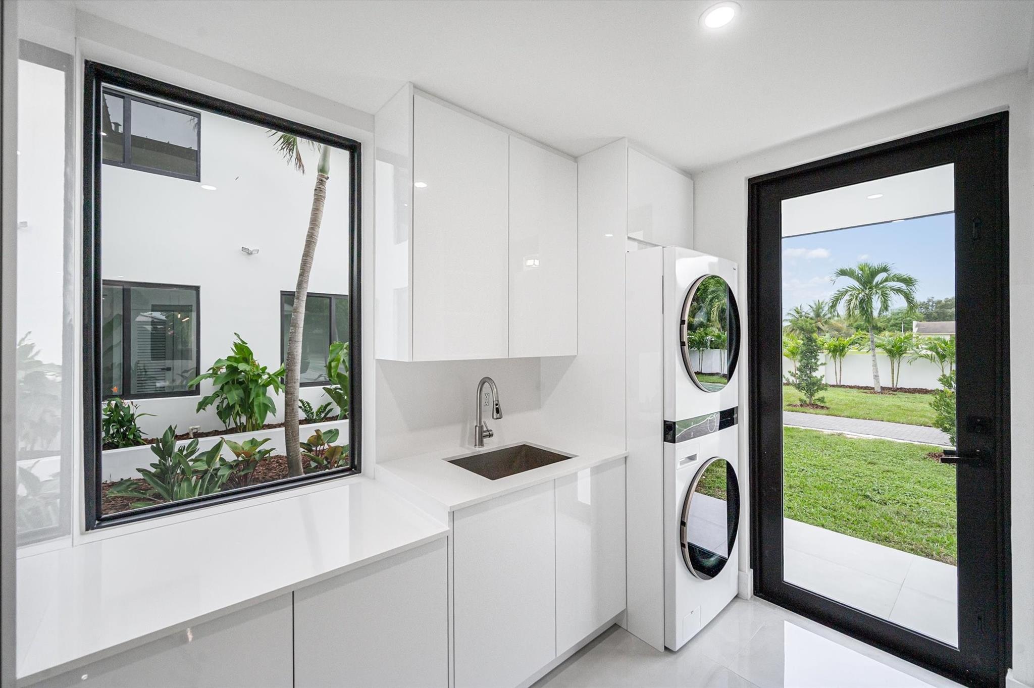 10201 SW 64th Street, Miami, FL 33173