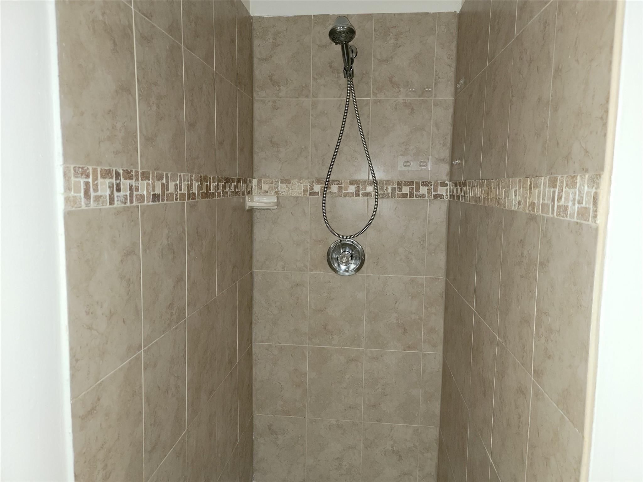 12255 Royal Palm Bl 8-O, Coral Springs, FL 33065