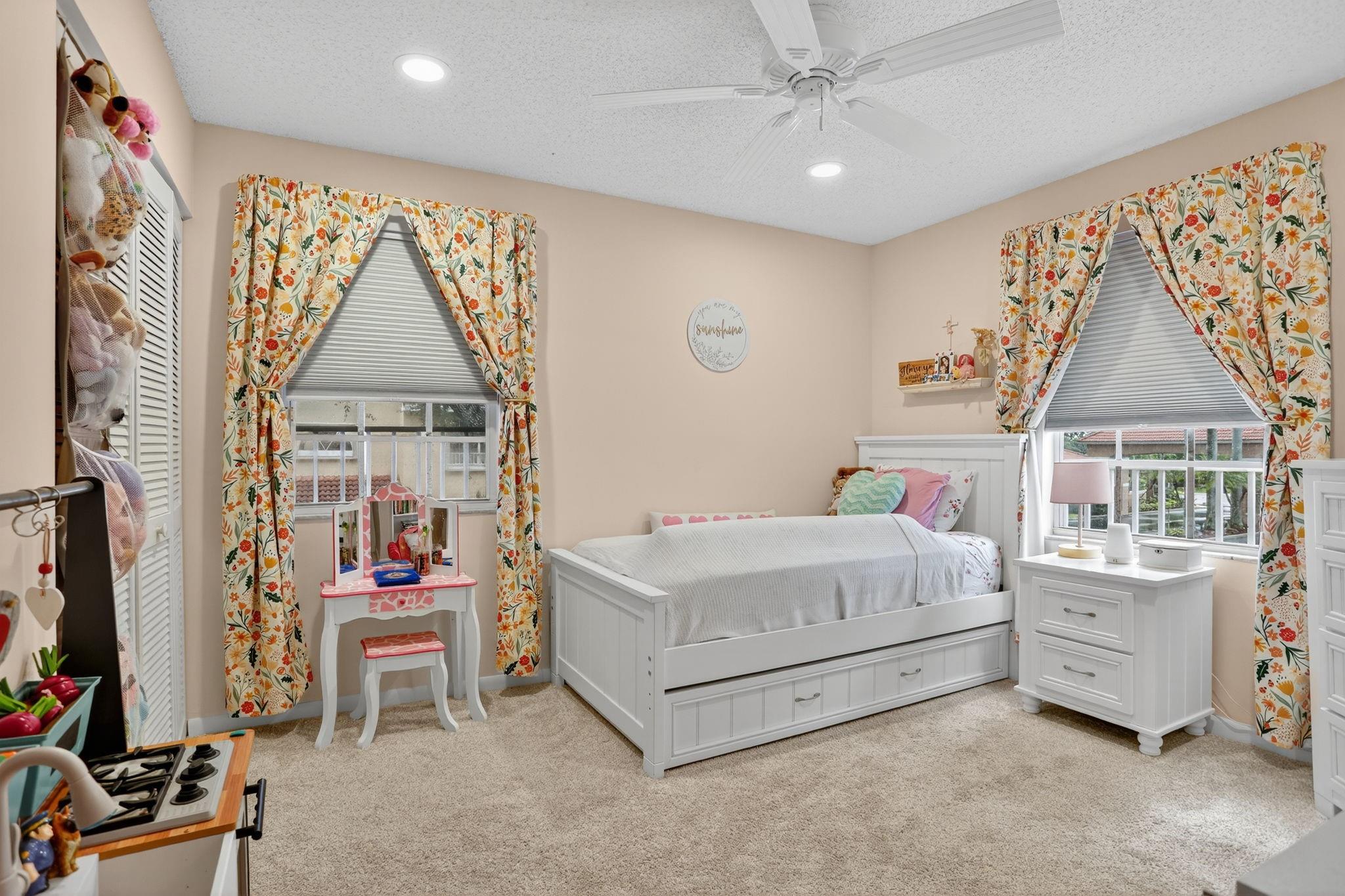 11461 Lakeview Drive 8, Coral Springs, FL 33071