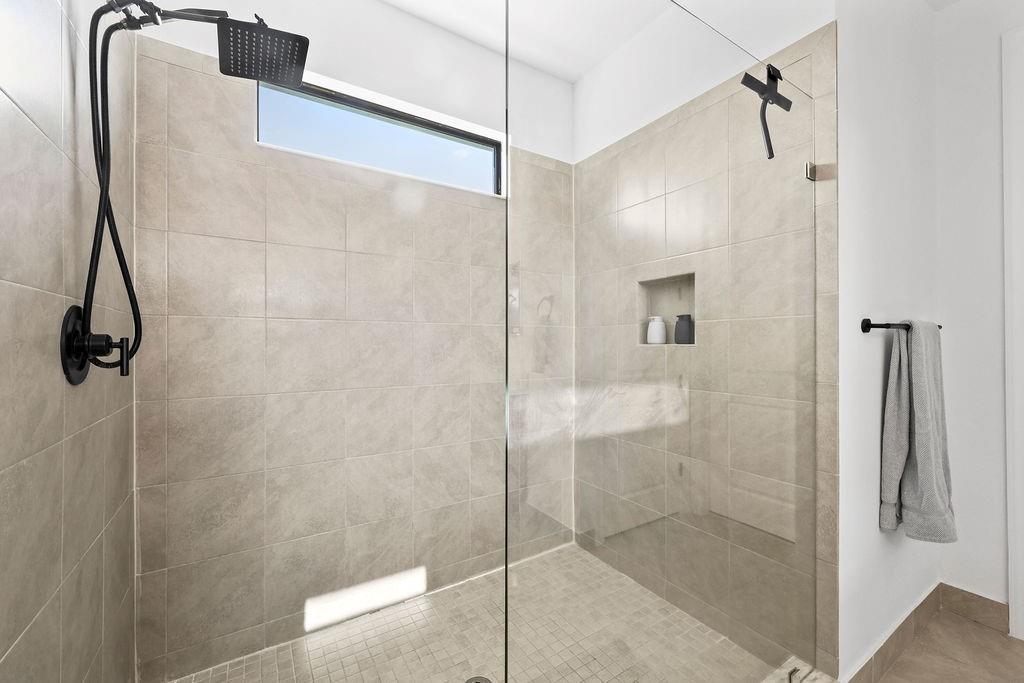 8560 NW 39 Court, Coral Springs, FL 33065