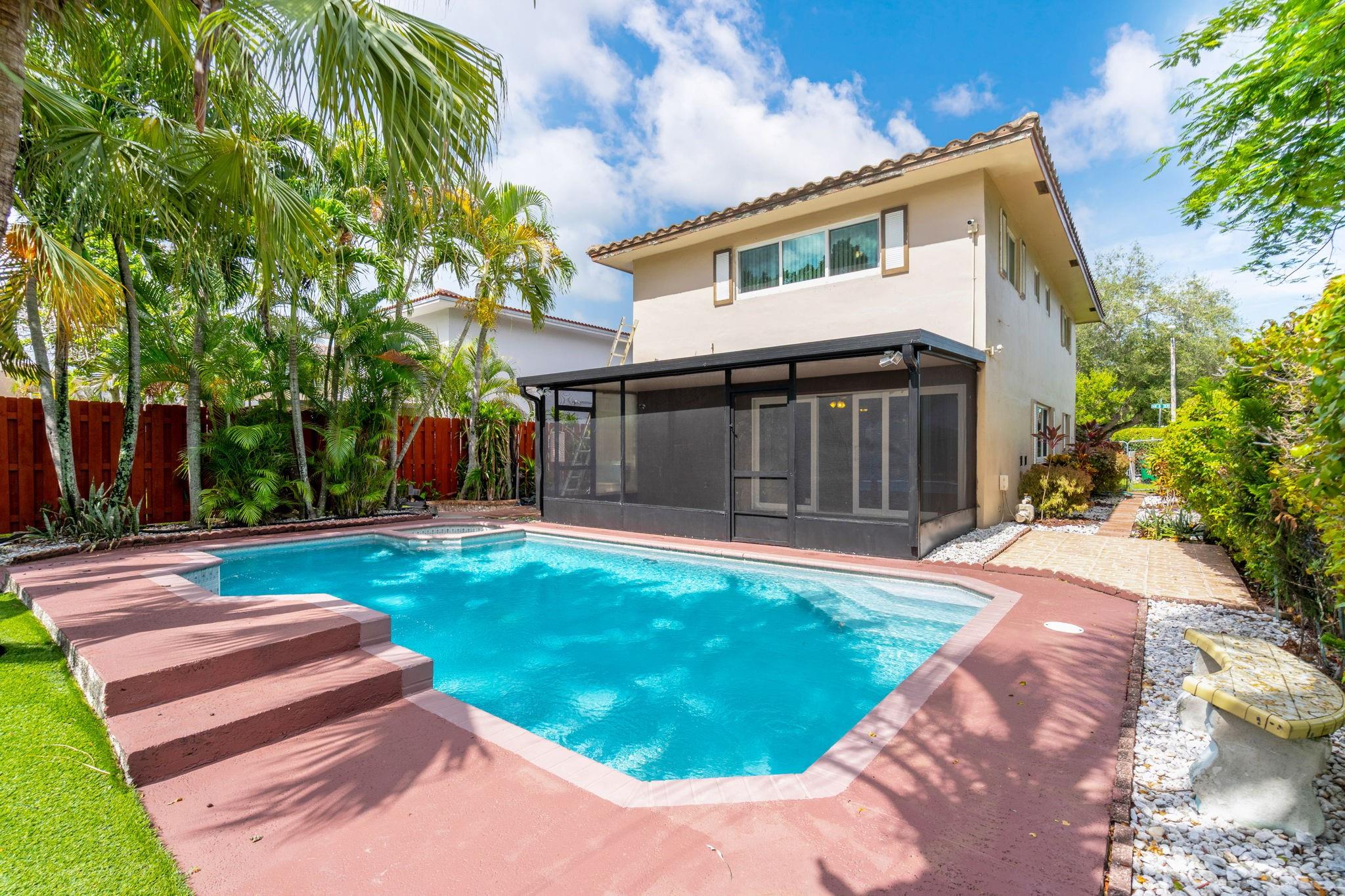 3981 NW 81st Terrace, Coral Springs, FL 33065