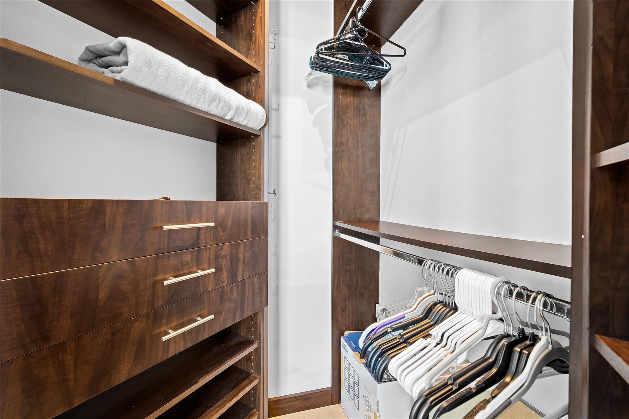 185 SW 7th Street 4403, Miami, FL 33130