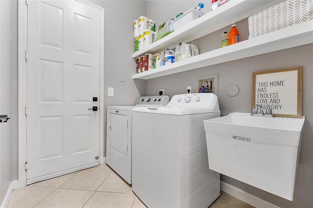 Photo for 12199 NW 77th Mnr, Parkland, FL 33076 - Listing #FX-10437192 12199 NW 77th Mnr, Parkland, FL 33076