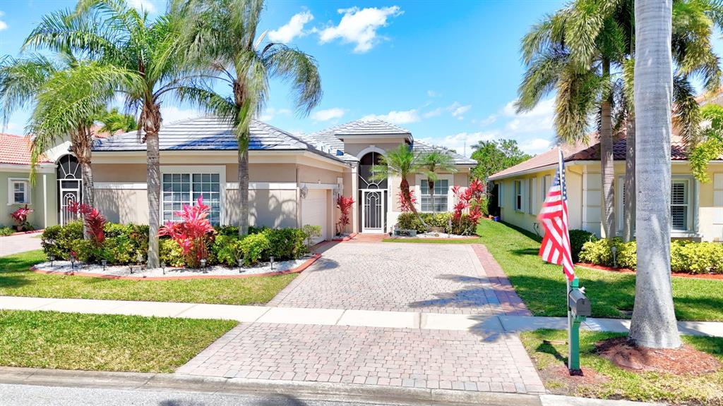 Photo for 6556 SE Broadmoor Lane, Stuart, FL 34997 - Listing #FX-10436197 6556 SE Broadmoor Lane, Stuart, FL 34997