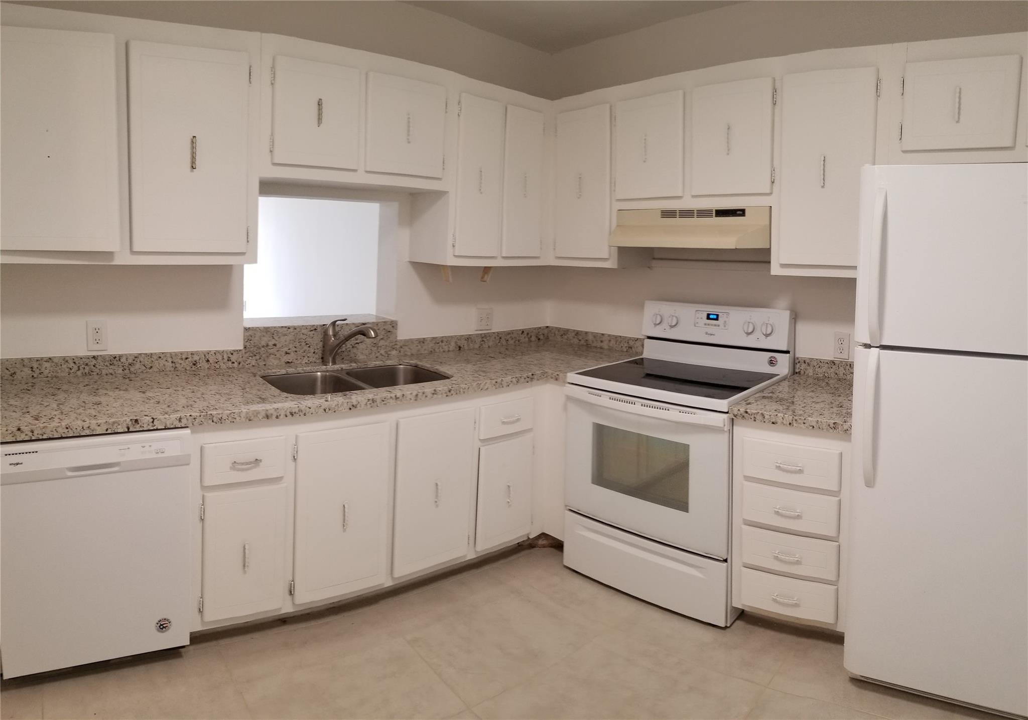 Photo for 11905 NE 2nd Avenue, 307, North Miami, FL 33161 - listing #FX-10534381 11905 NE 2nd Avenue, 307, North Miami, FL 33161