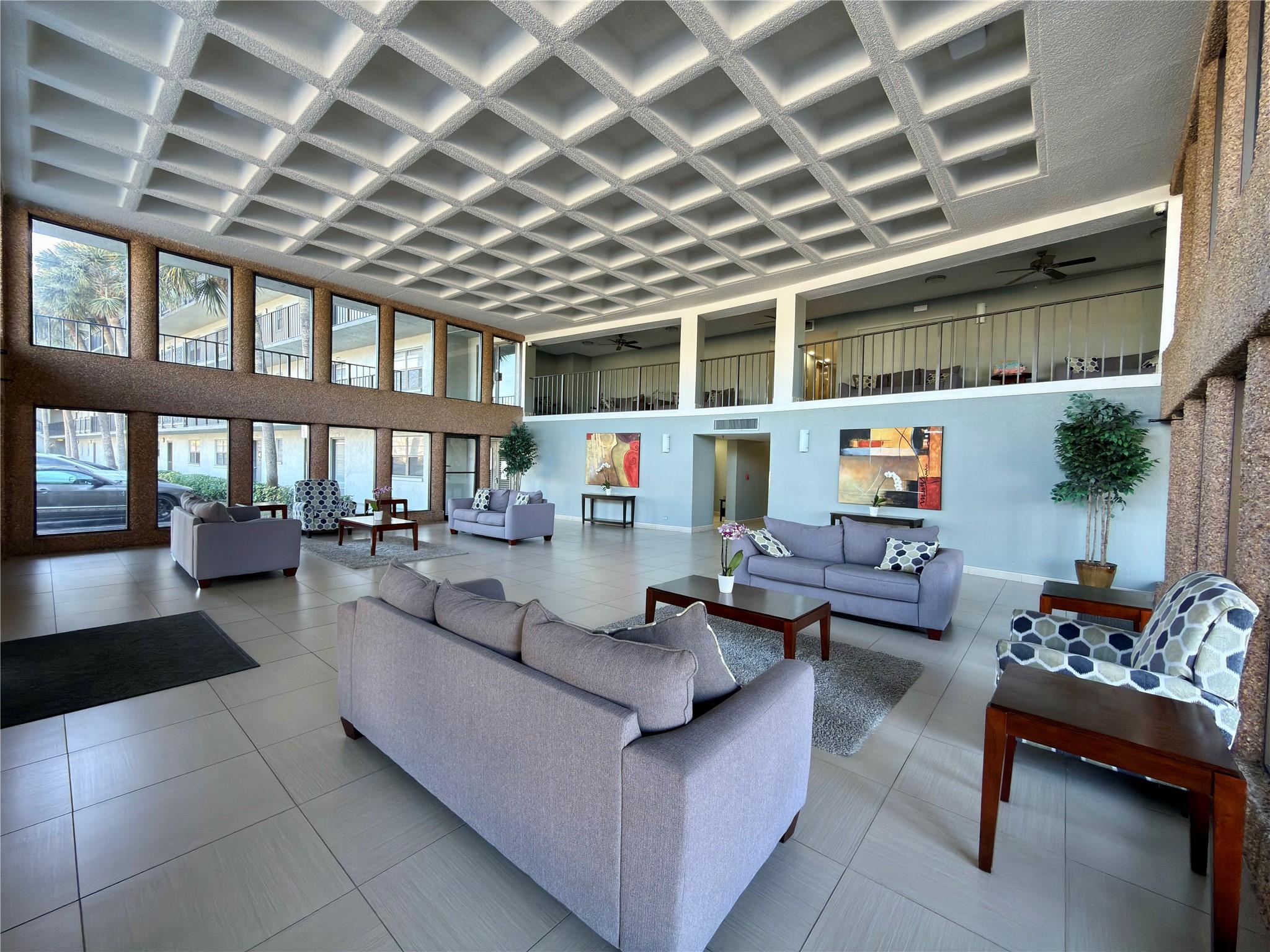 9440 SW 8 Street 208, Boca Raton, FL 33428