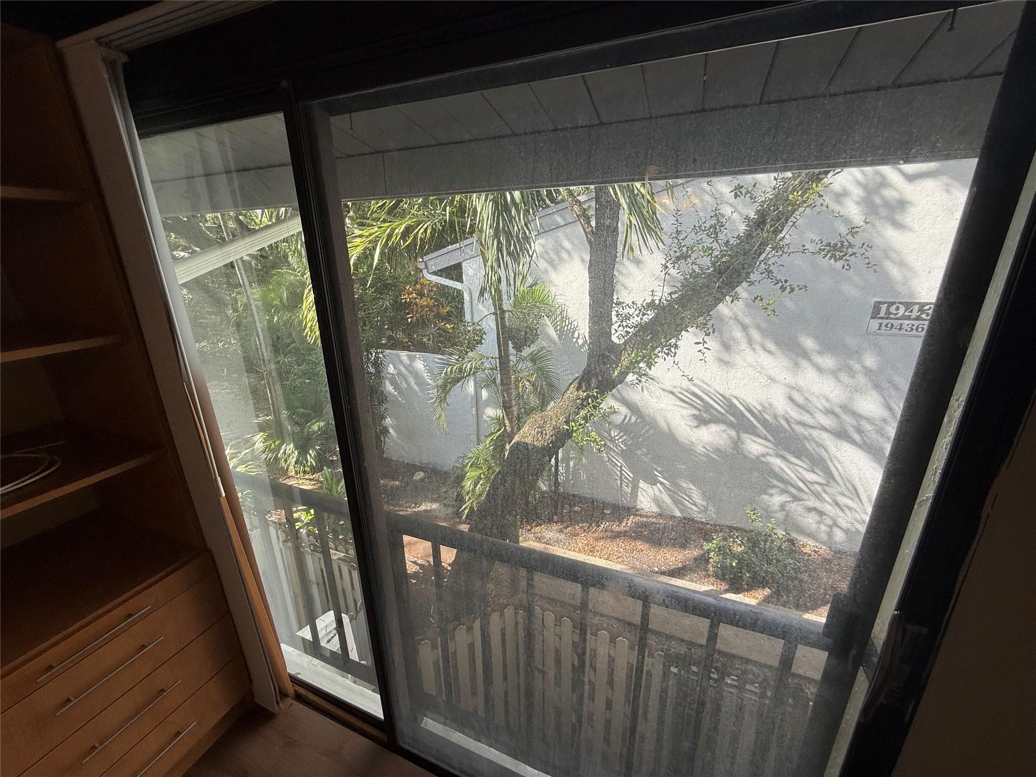 19428 NE 26th Avenue 103, Miami, FL 33180