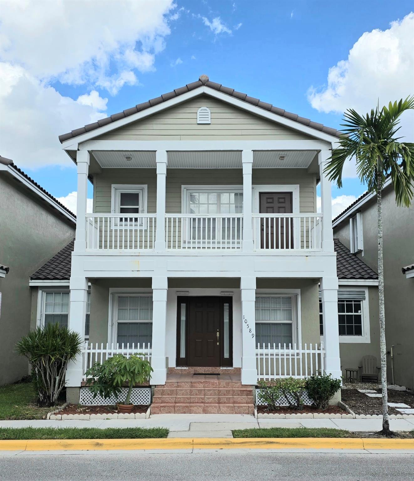 Photo for 10589 NW 56th Place, Coral Springs, FL 33076 - listing #FX-10535072 10589 NW 56th Place, Coral Springs, FL 33076