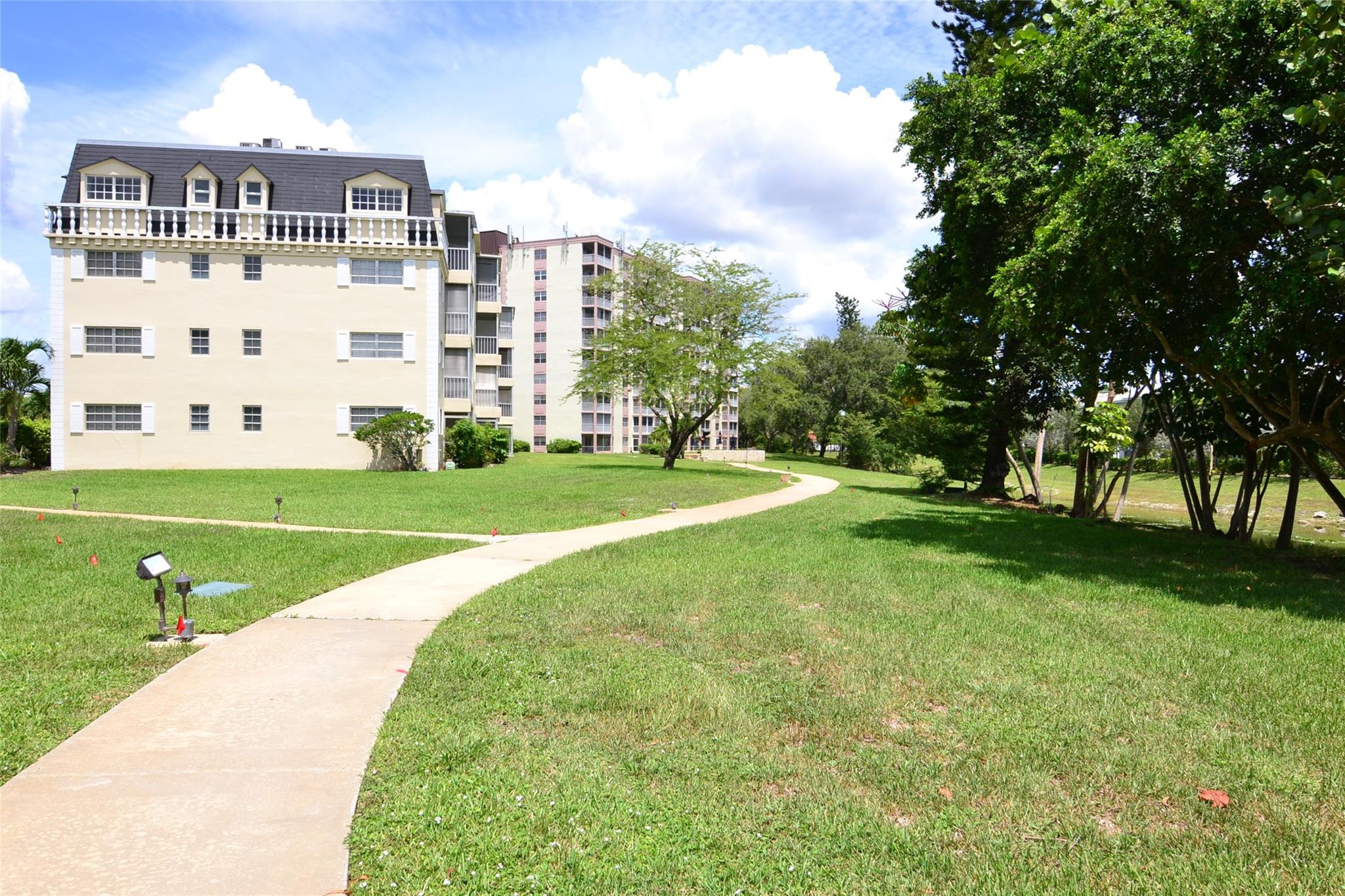 3575 Broken Woods Drive 502, Coral Springs, FL 33065