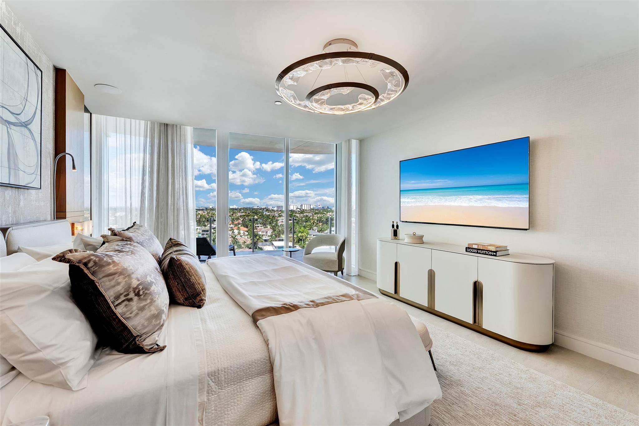 2241 SE 17th Street PH2, Fort Lauderdale, FL 33316