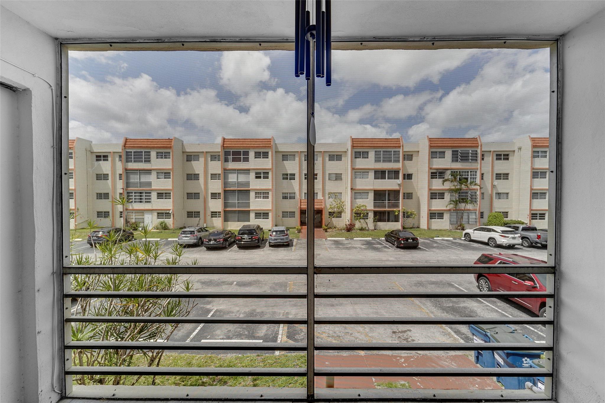 Photo for 2201 NW 41st Avenue, 209, Lauderhill, FL 33313 - Listing #FX-10499529 2201 NW 41st Avenue, 209, Lauderhill, FL 33313