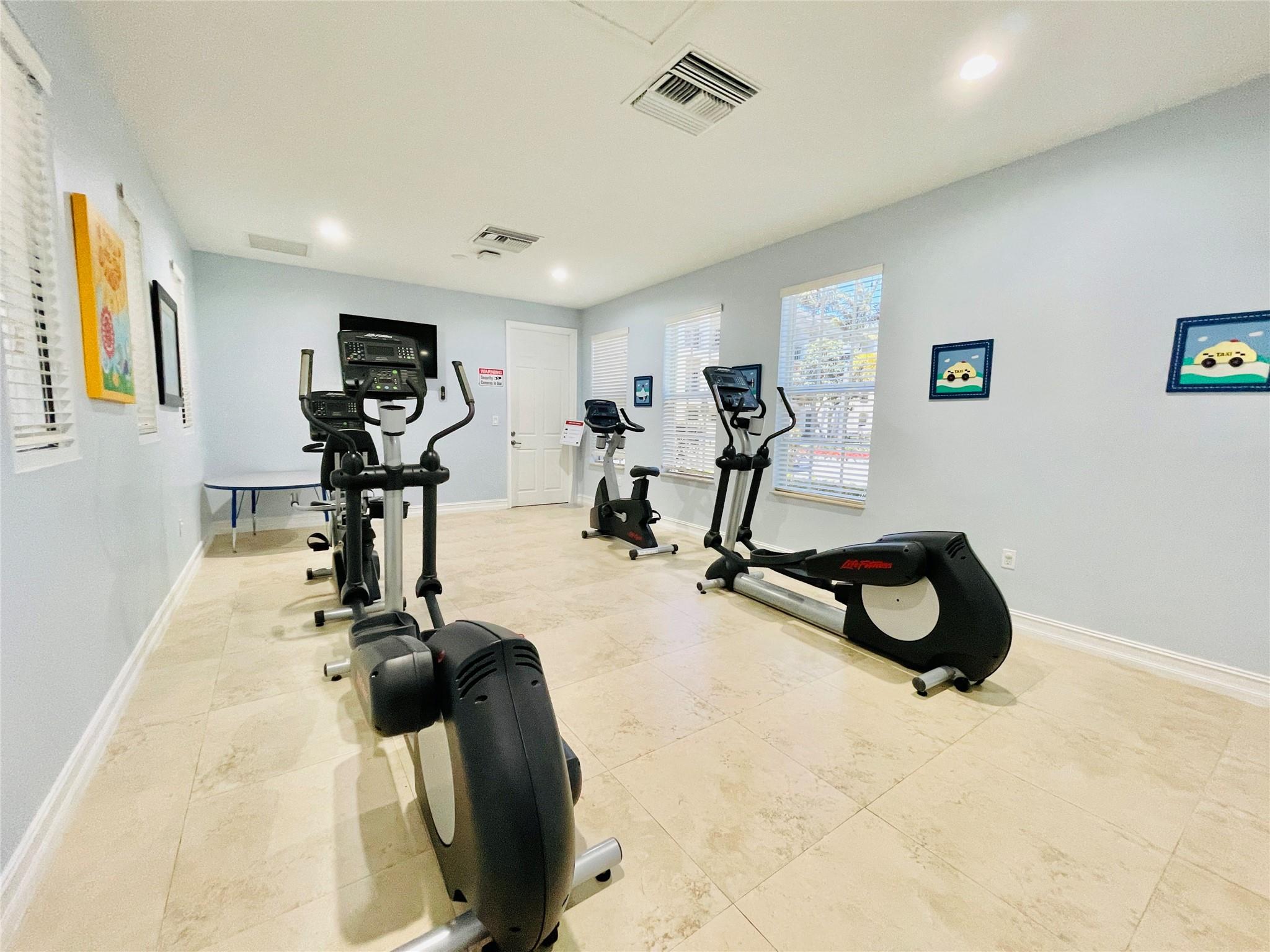 Photo for 621 SW 1st Avenue, 621, Pompano Beach, FL 33060 - Listing #FX-10514485 621 SW 1st Avenue, 621, Pompano Beach, FL 33060