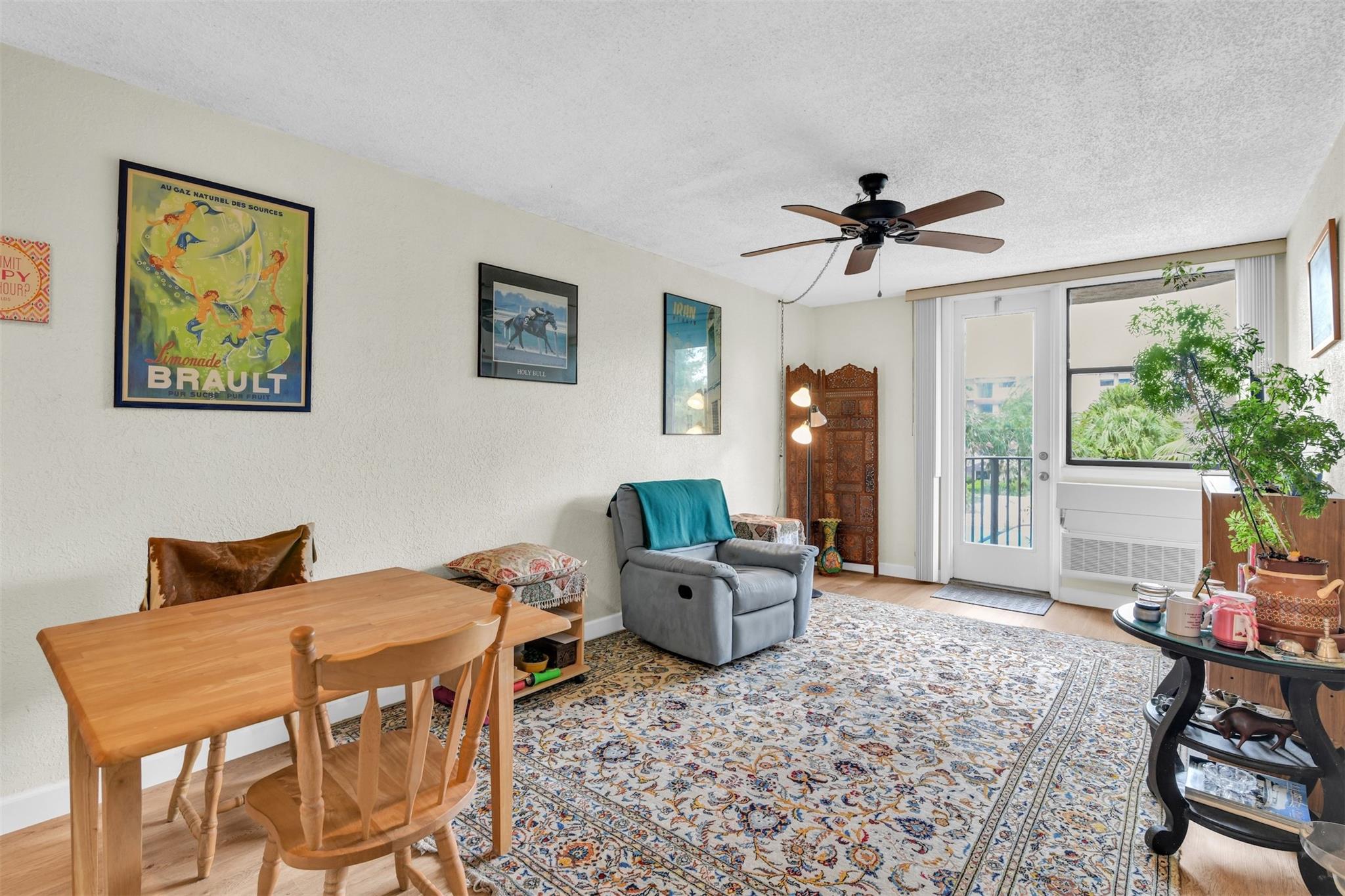 2701 Riverside Drive 305-B, Coral Springs, FL 33065