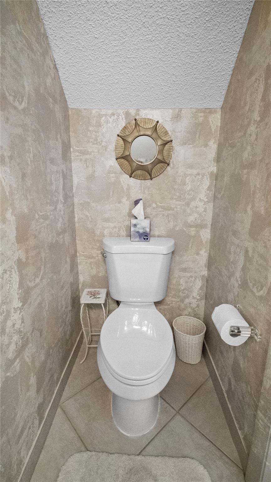 11431 Lakeview Drive 5-C, Coral Springs, FL 33071